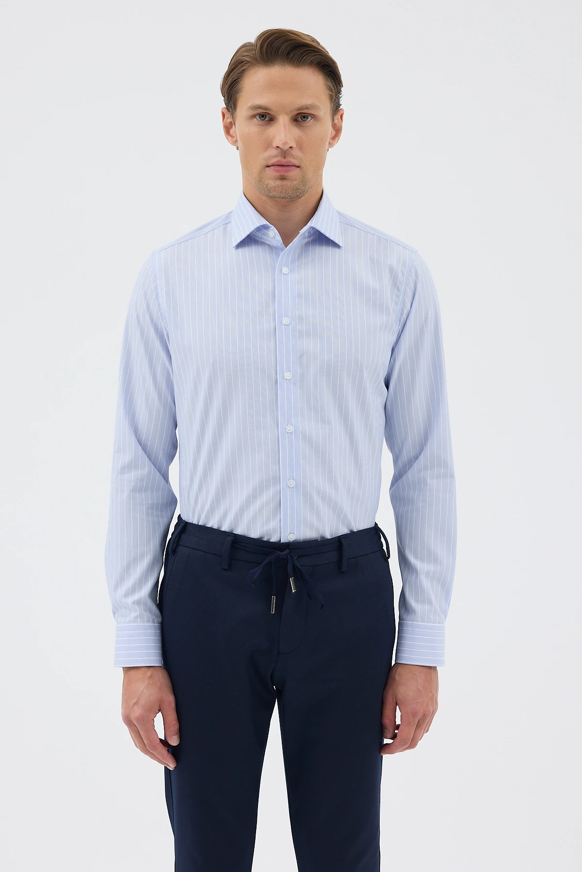 Non Iron Mavi Beyaz Çizgili %100 Pamuk Comfort Fit Gömlek