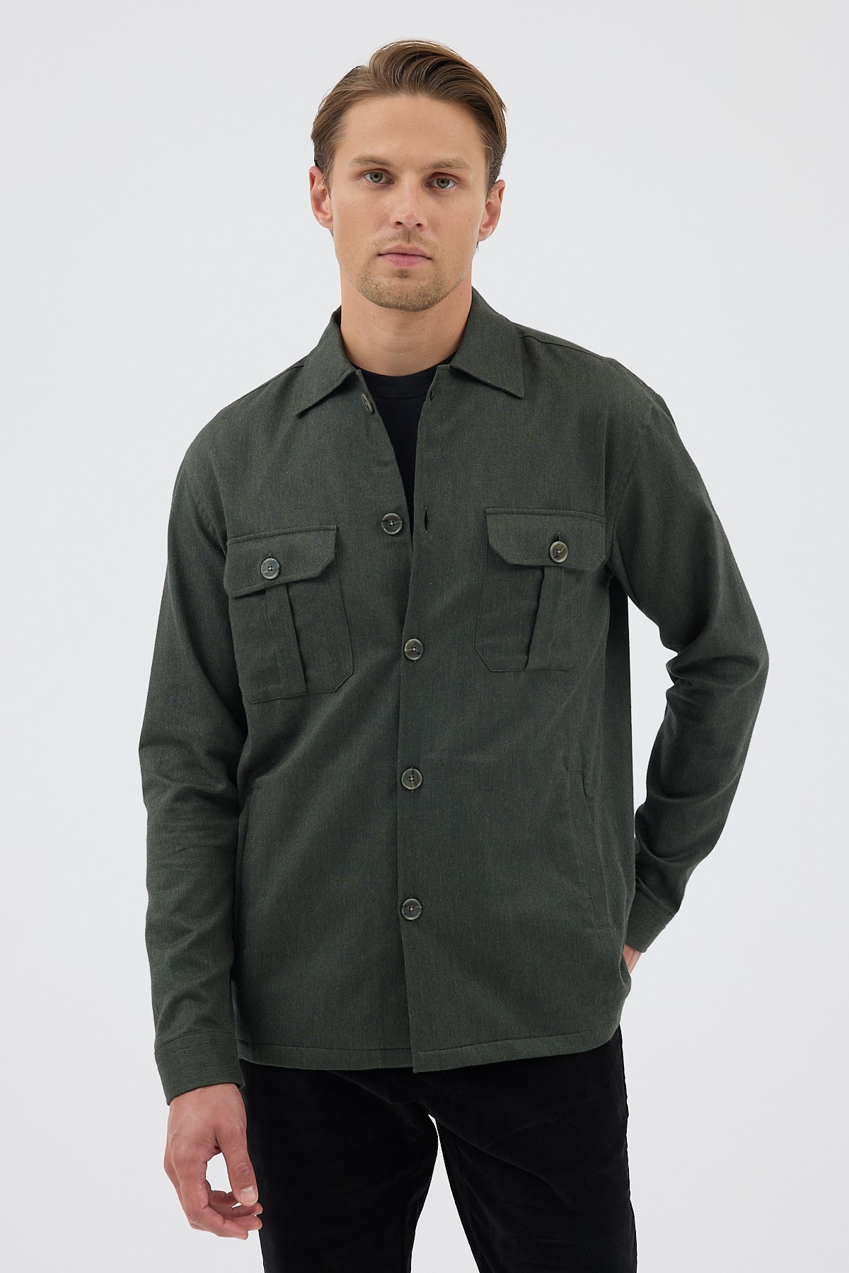 Yeşil Cepli Tailored Fit Erkek Gömlek Ceket