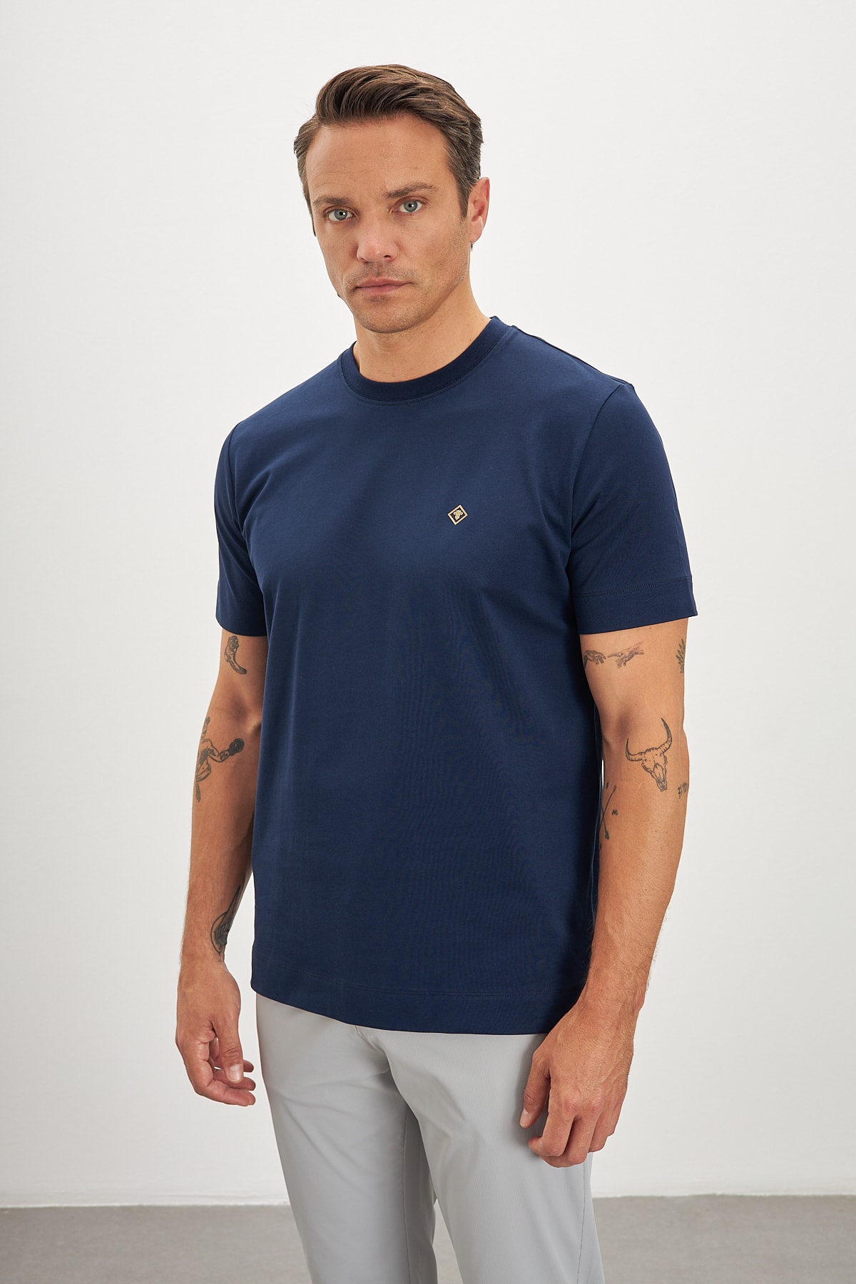 Bisiklet Yaka Basic %100 Pamuk Comfort Fit Logo Baskılı Erkek T-Shirt - Lacivert
