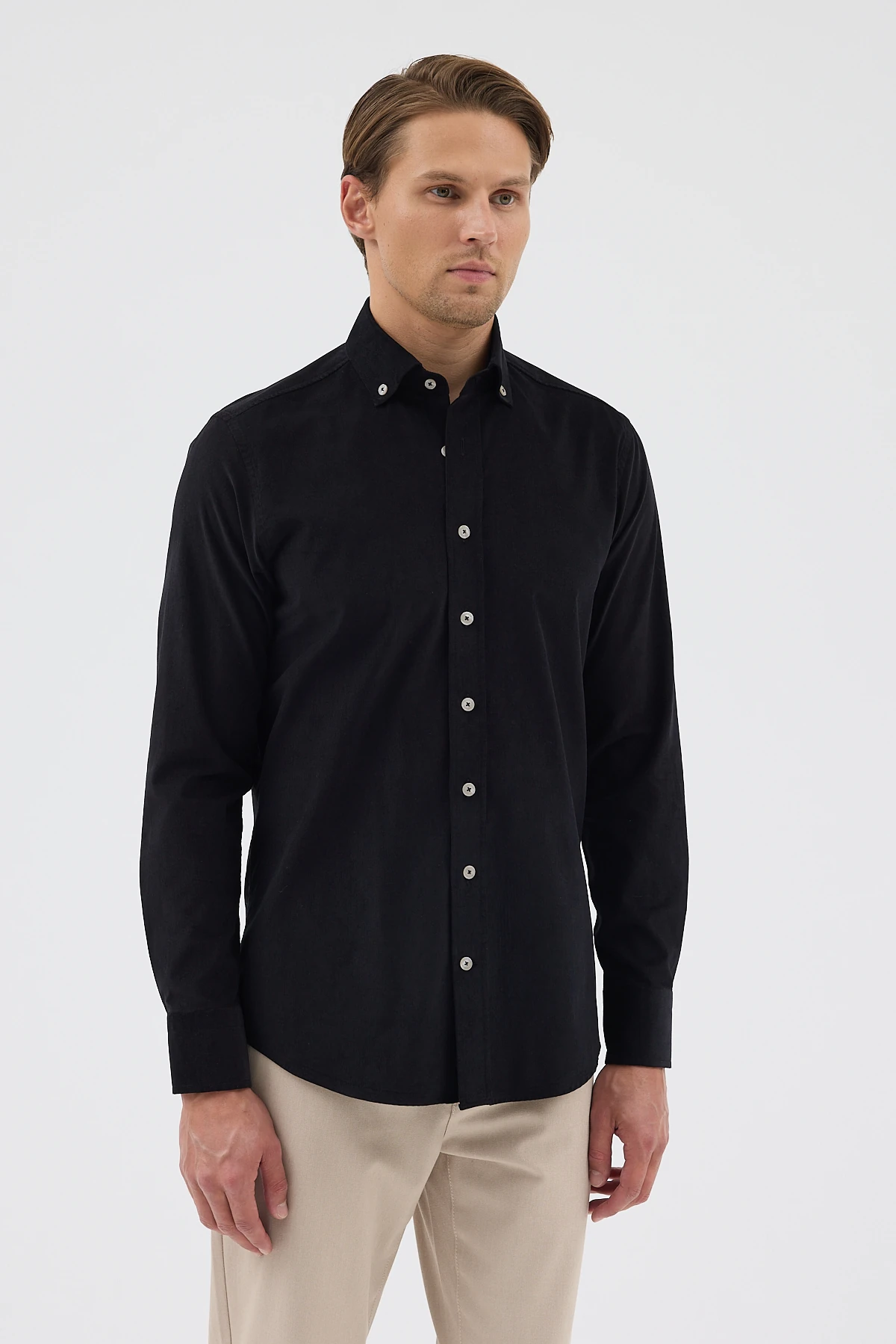 Kadife Yaka Düğmeli %100 Pamuk Comfort Fit Erkek Gömlek - Siyah