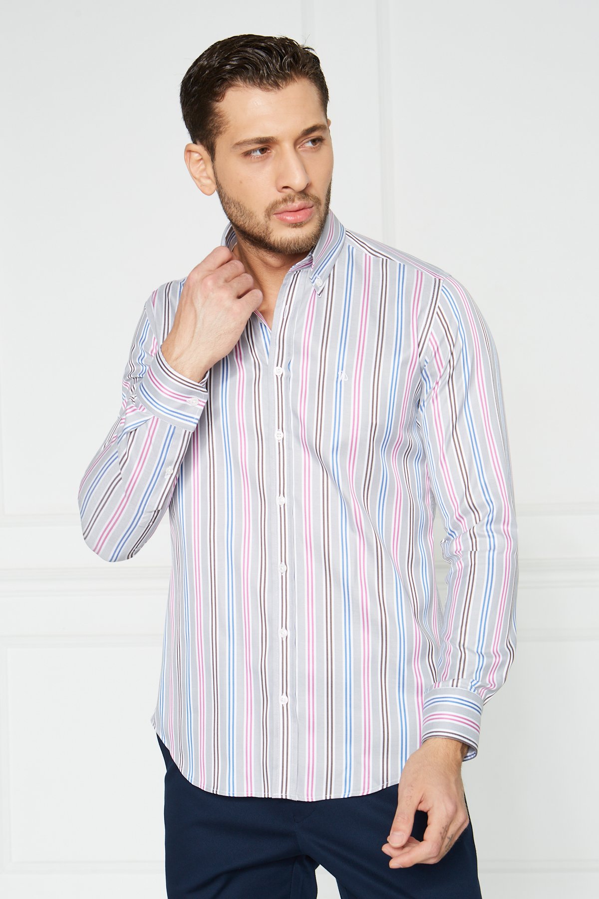 Yaka Düğmeli Slim Fit Klasik Gömlek - Gri