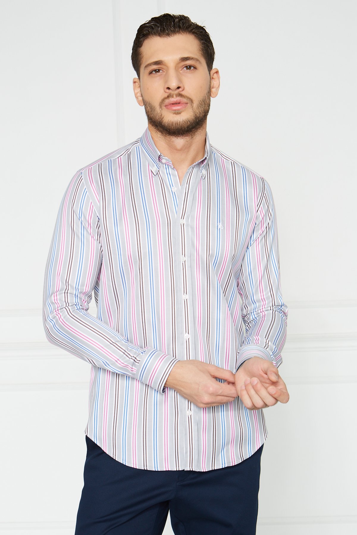 Yaka Düğmeli Slim Fit Klasik Gömlek - Gri