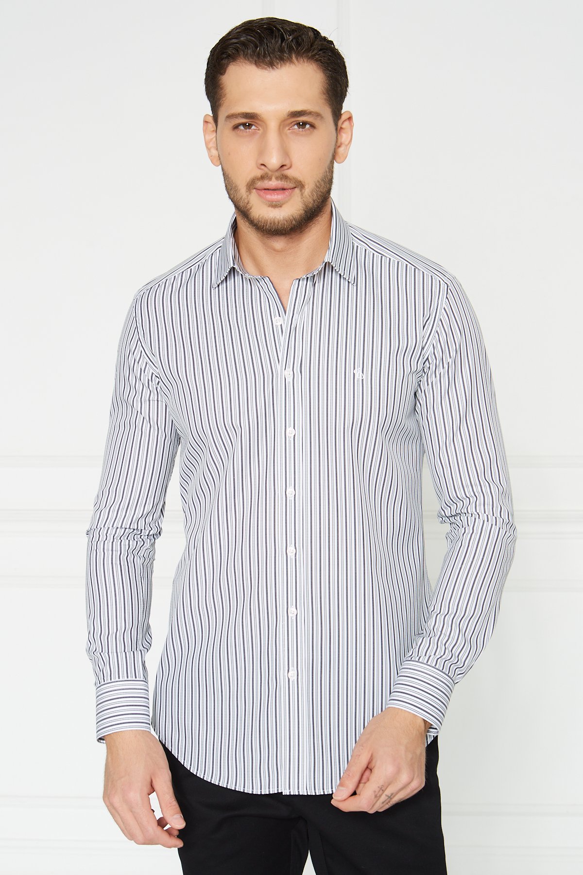 Slim Fit Klasik Gömlek