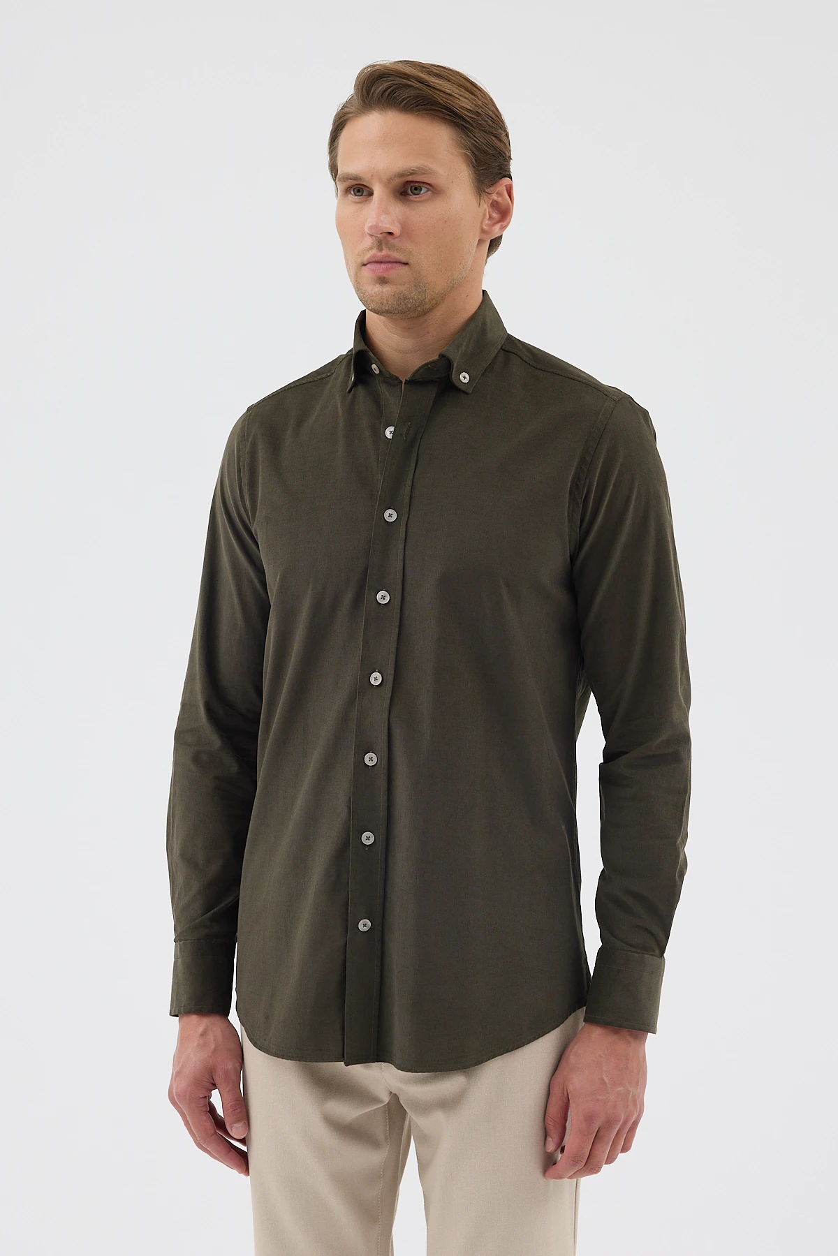 Kadife Yaka Düğmeli %100 Pamuk Comfort Fit Erkek Gömlek - Füme