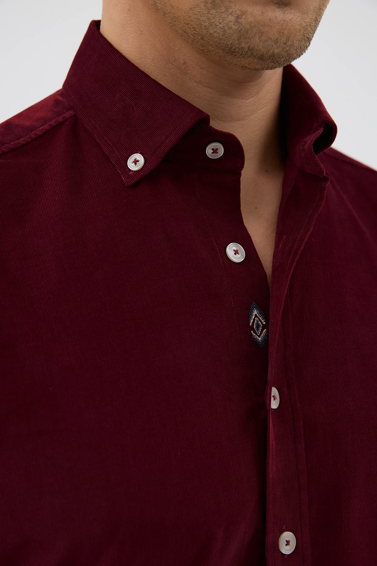 Kadife Yaka Düğmeli %100 Pamuk Comfort Fit Erkek Gömlek - Bordo
