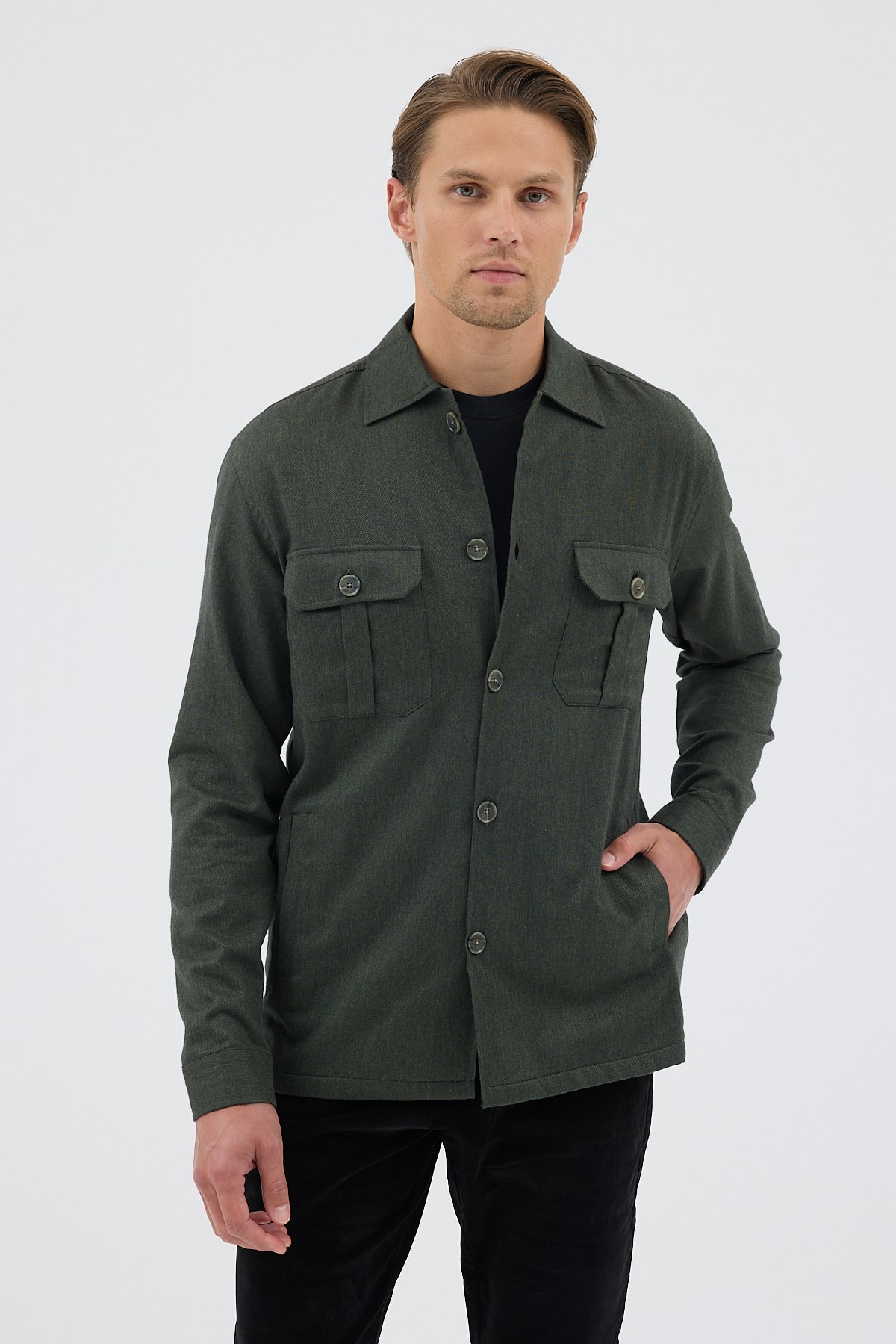 Yeşil Cepli Tailored Fit Erkek Gömlek Ceket