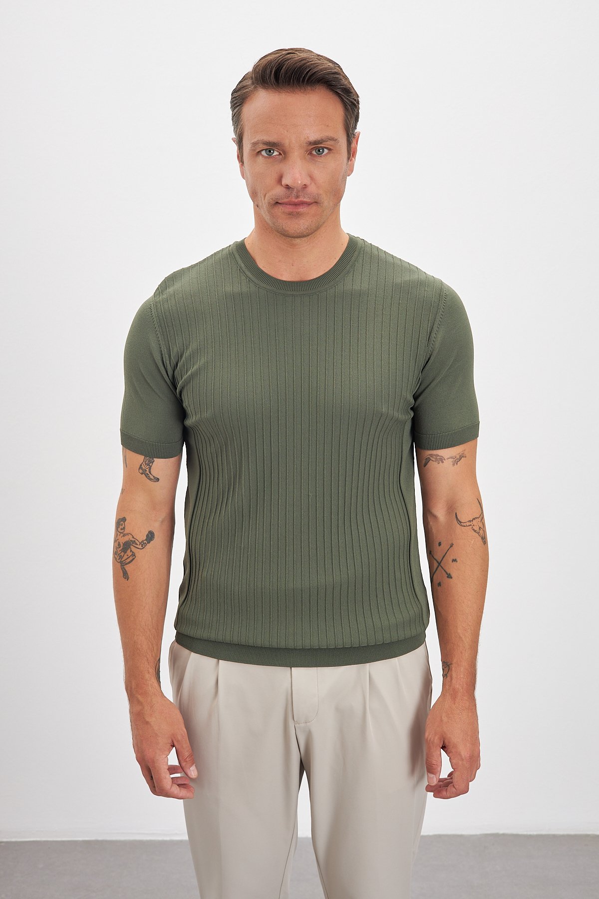Çizgili Desenli Bisiklet Yaka Triko Erkek T-Shirt - Haki