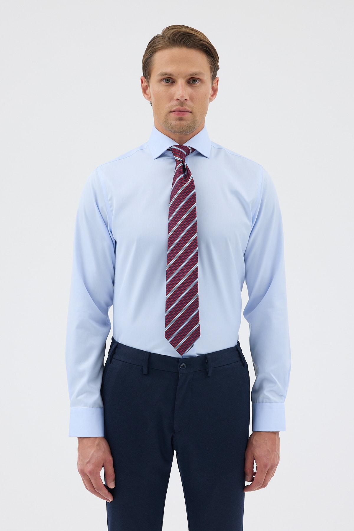 Non Iron Mavi Comfort Fit Erkek Gömlek