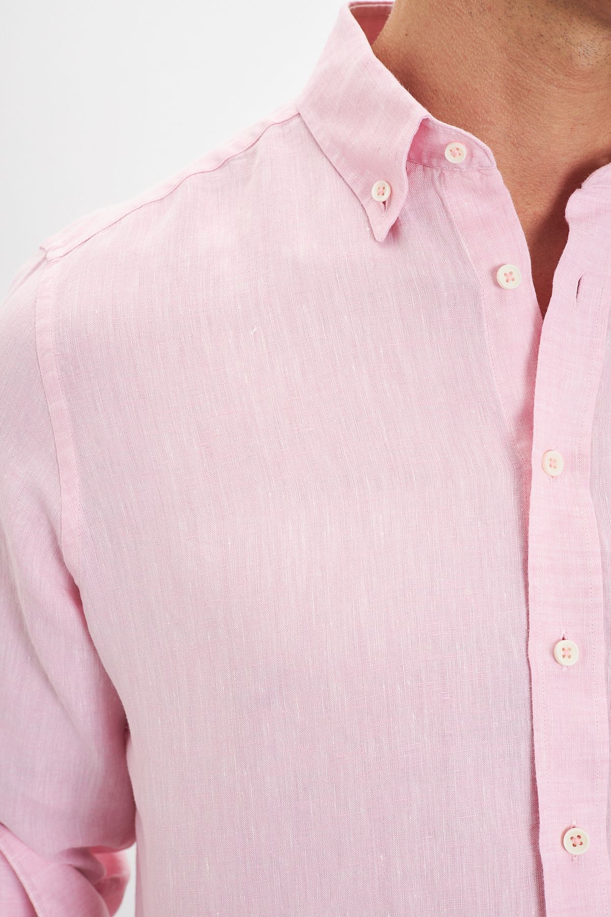 Yaka Düğmeli Comfort Fit %100 Keten Erkek Gömlek - Pembe