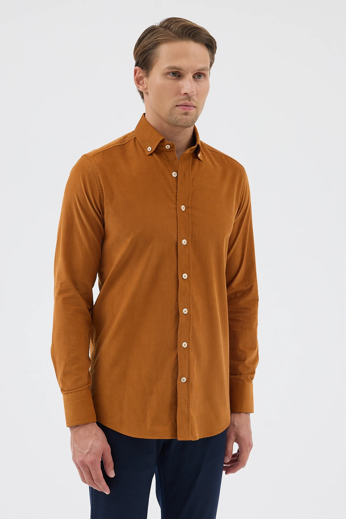 Kadife Yaka Düğmeli %100 Pamuk Comfort Fit Erkek Gömlek - Hardal
