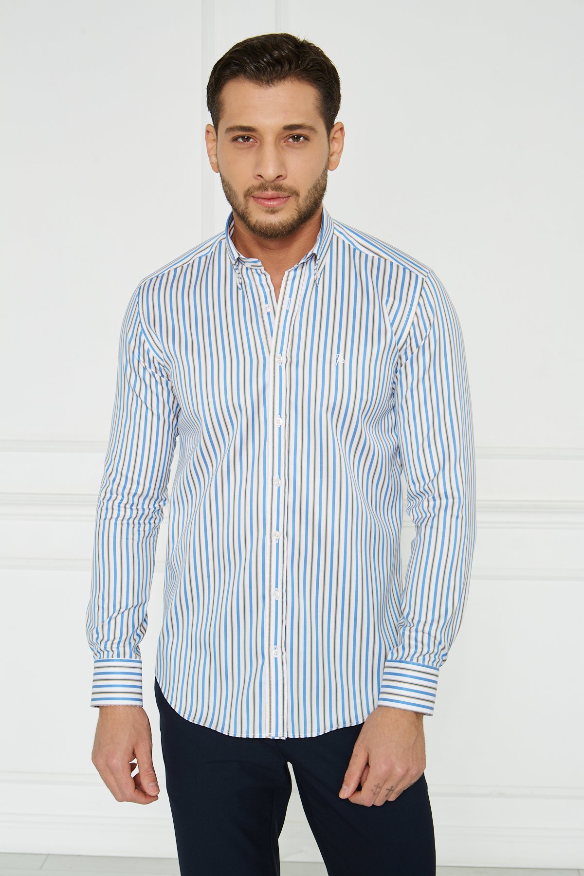 Yaka Düğmeli Slim Fit Klasik Gömlek - Saten Beyaz