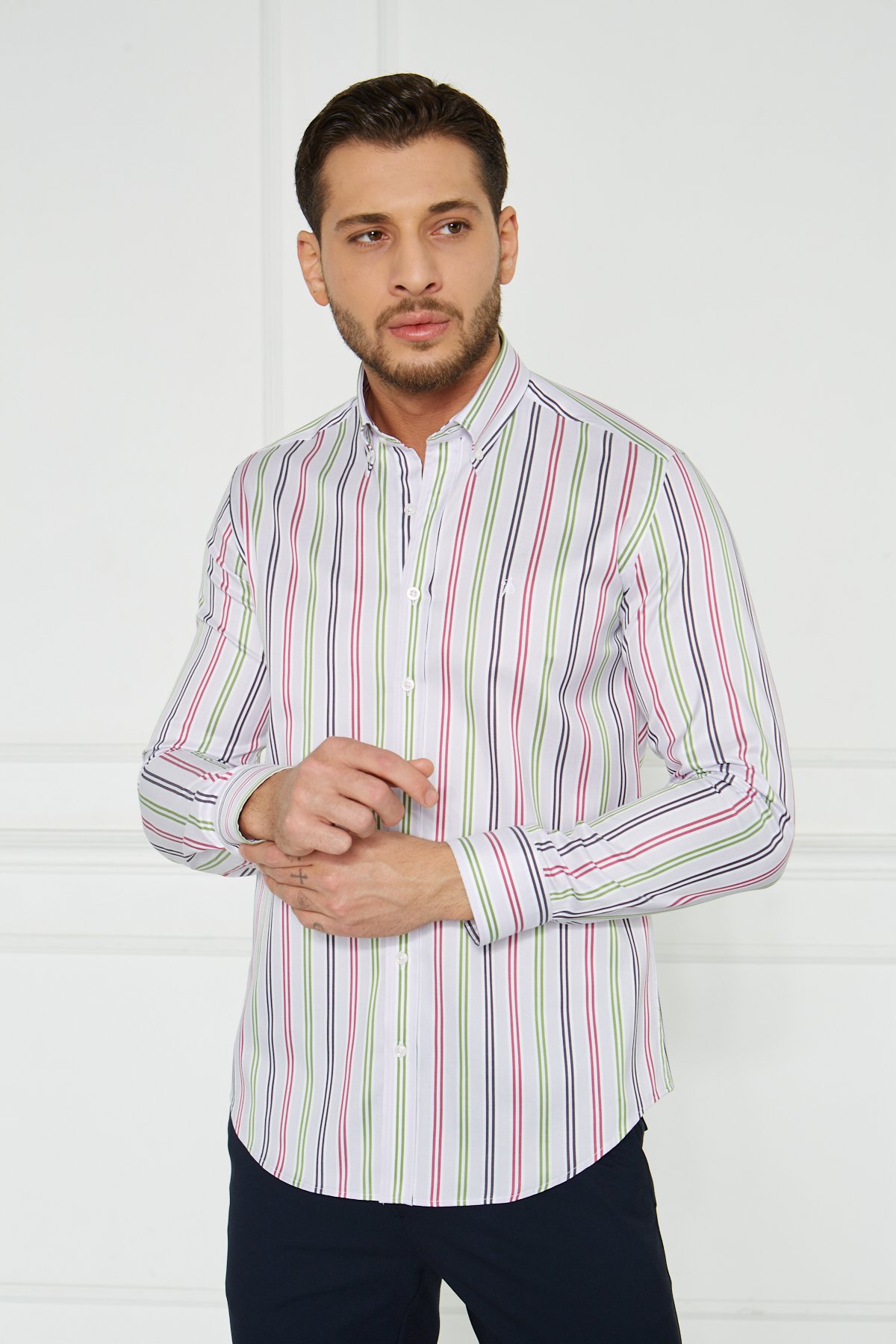 Yaka Düğmeli Slim Fit Klasik Gömlek - Açık Pembe
