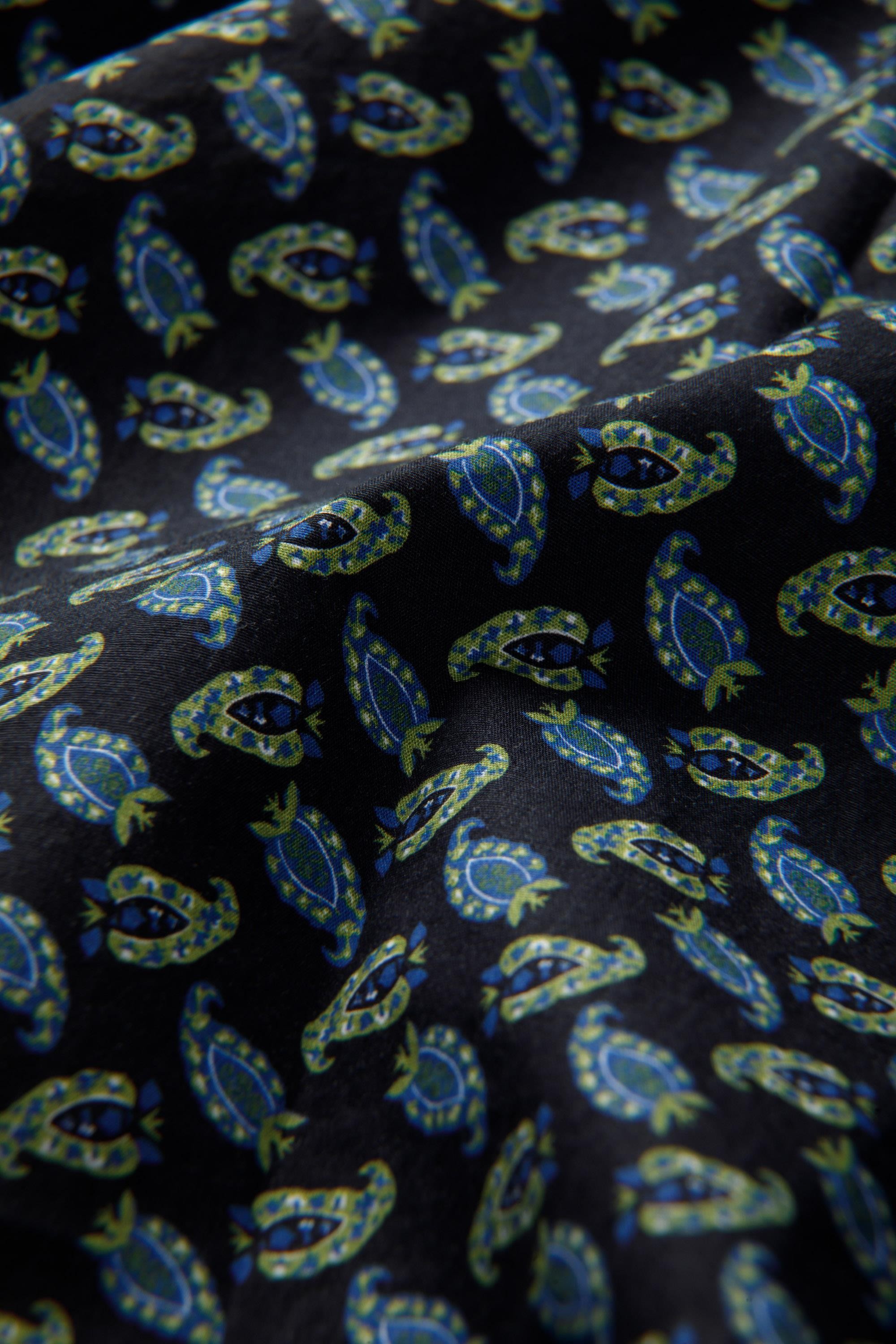 Desenli Nakışlı Slim Fit Gömlek