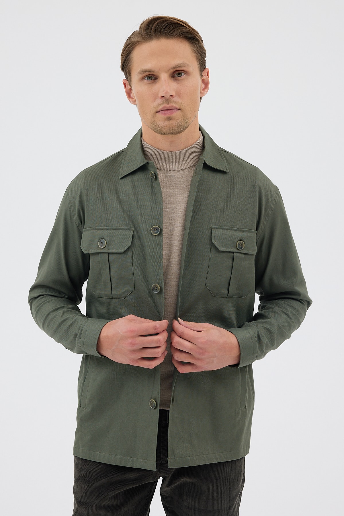 Haki Cepli Tailored Fit Erkek Gömlek Ceket