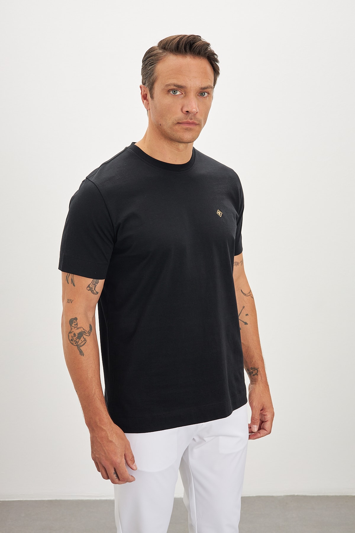 Bisiklet Yaka Basic %100 Pamuk Comfort Fit Logo Baskılı Erkek T-Shirt - Siyah