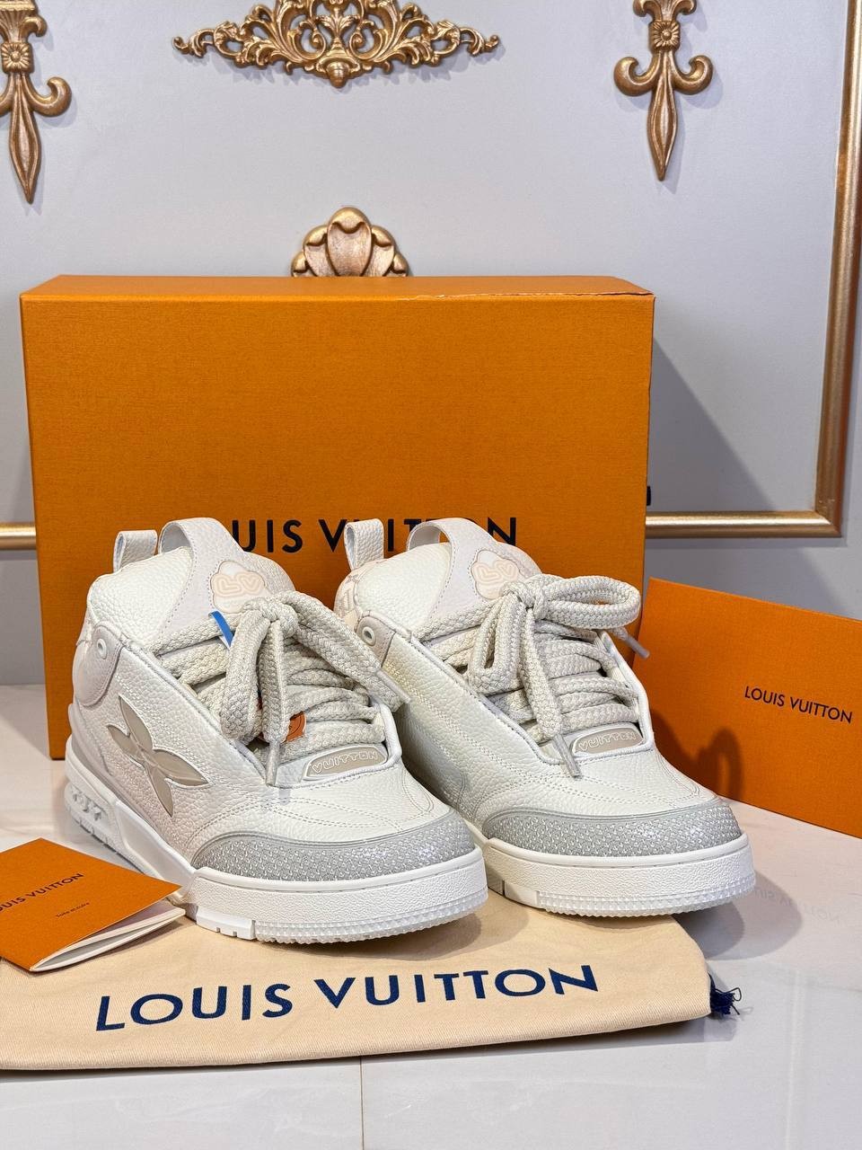 L Luxury Sneakers