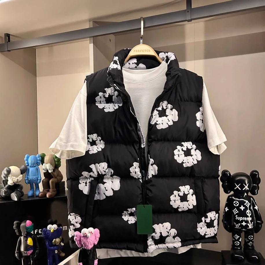 DT Luxury Logo Printed Vest