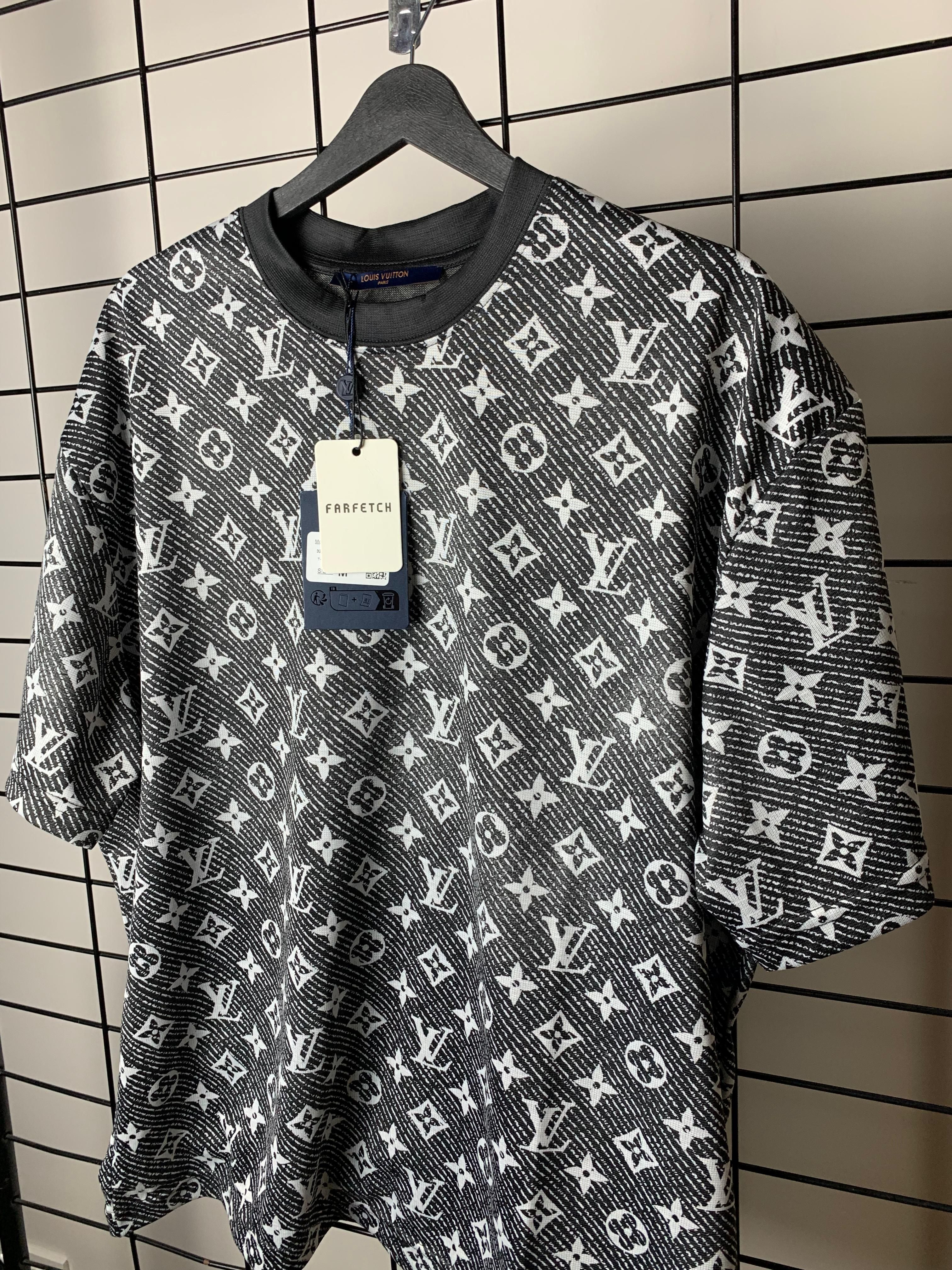 L New Season Luxury T-shirt