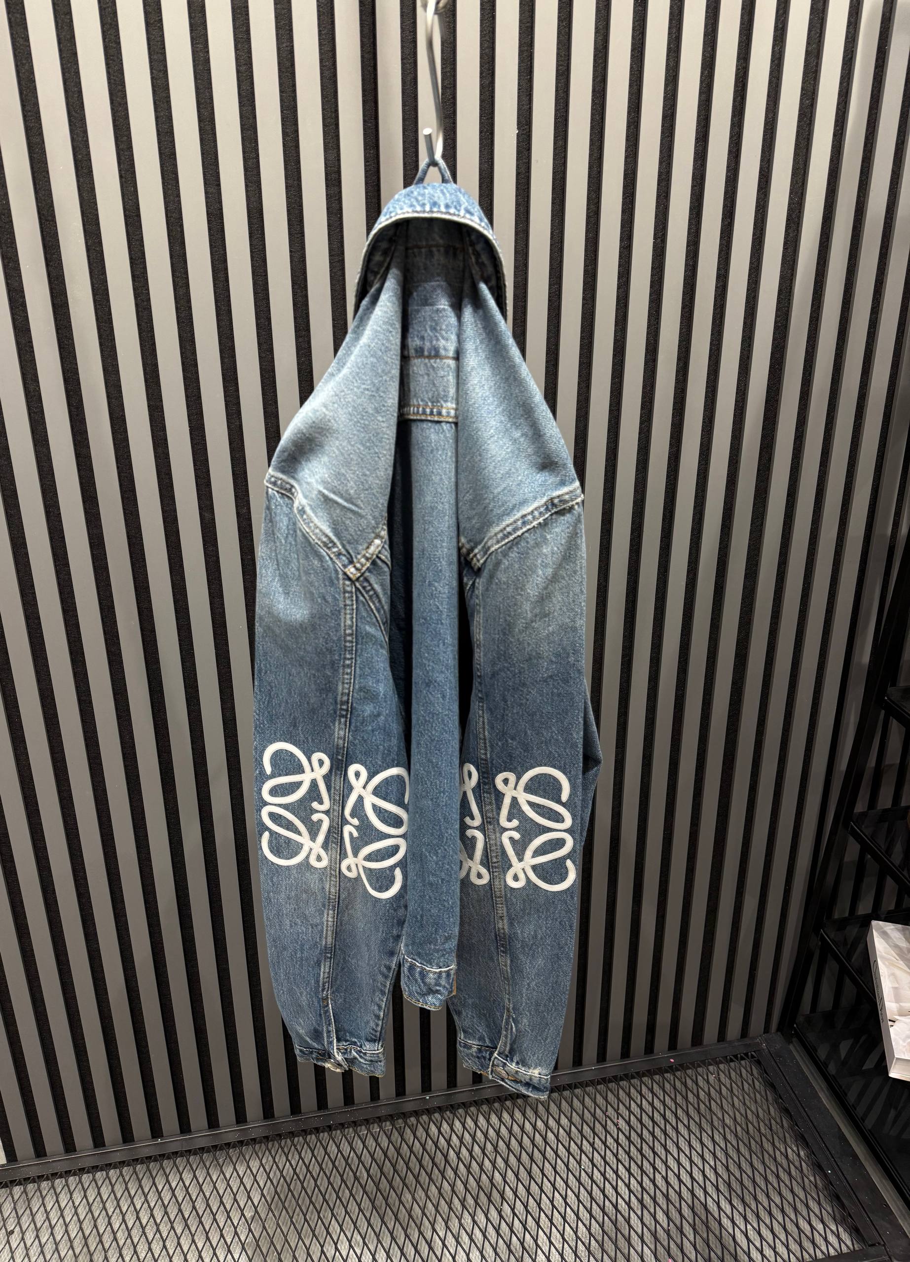 LW Luxury Logo Printed Denim Jacket