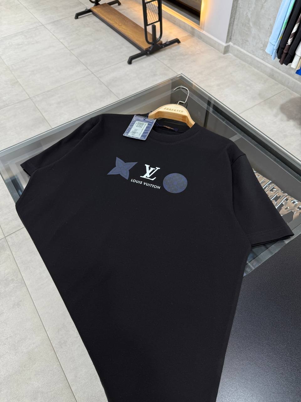 L New Season Luxury T-shirt