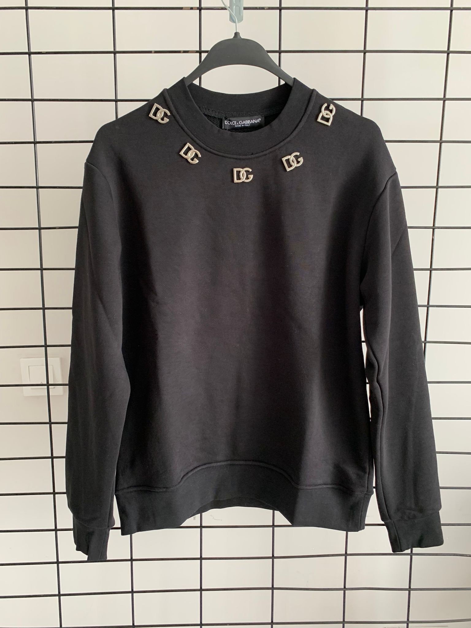 DG  New Season Luxury Sweatshirt