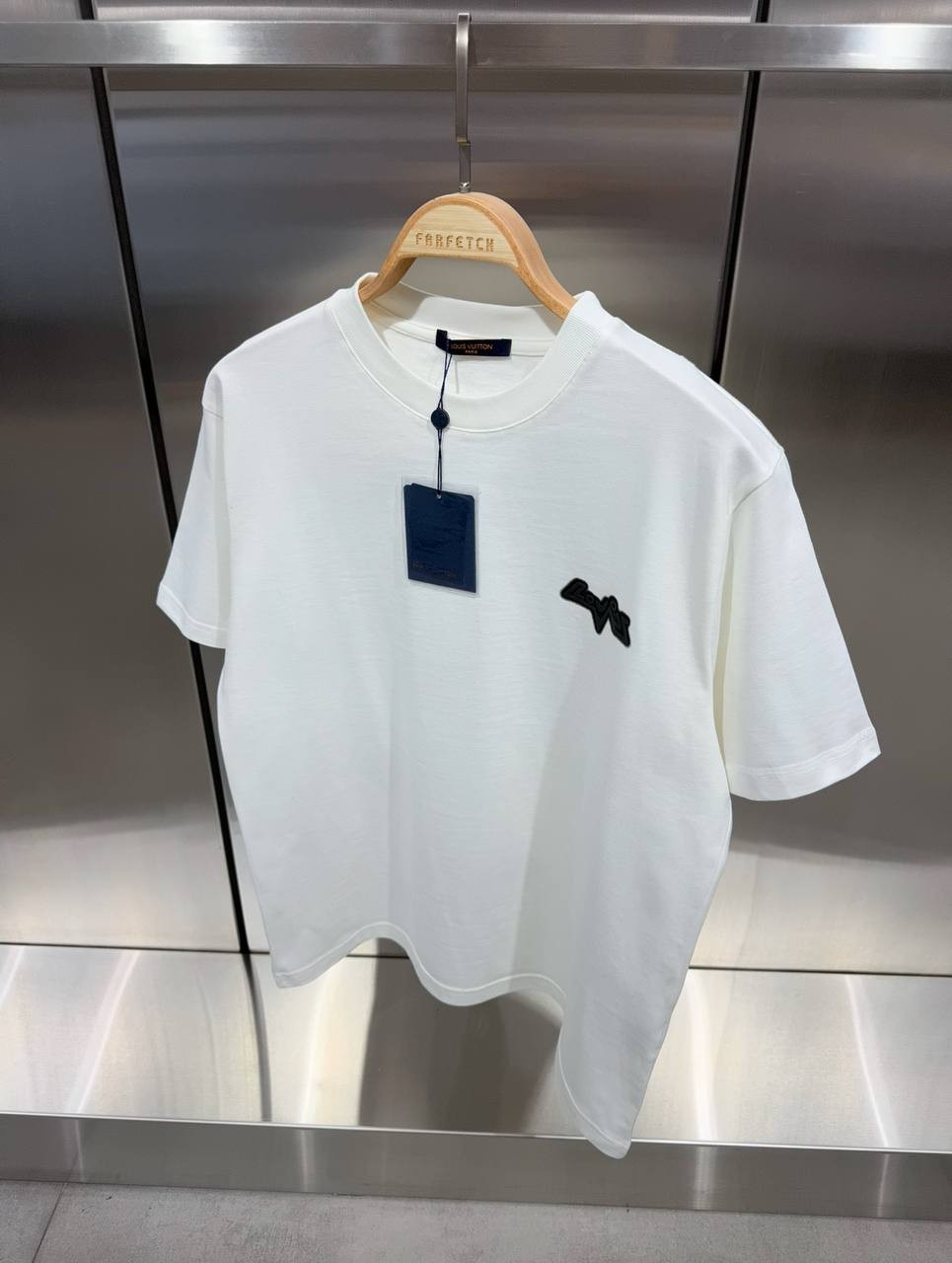 L New Season Luxury T-shirt