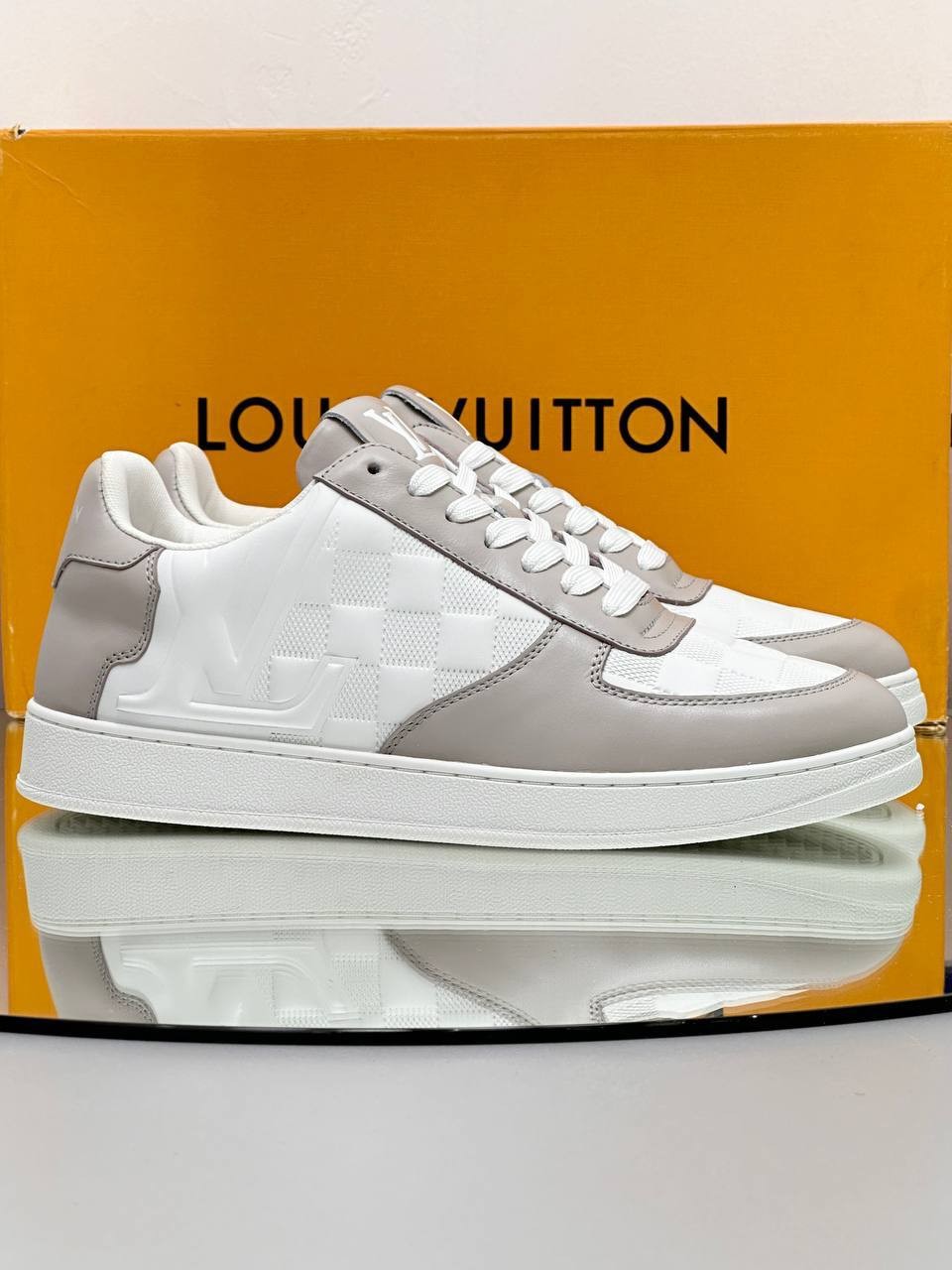 L New Season Luxury Shoes