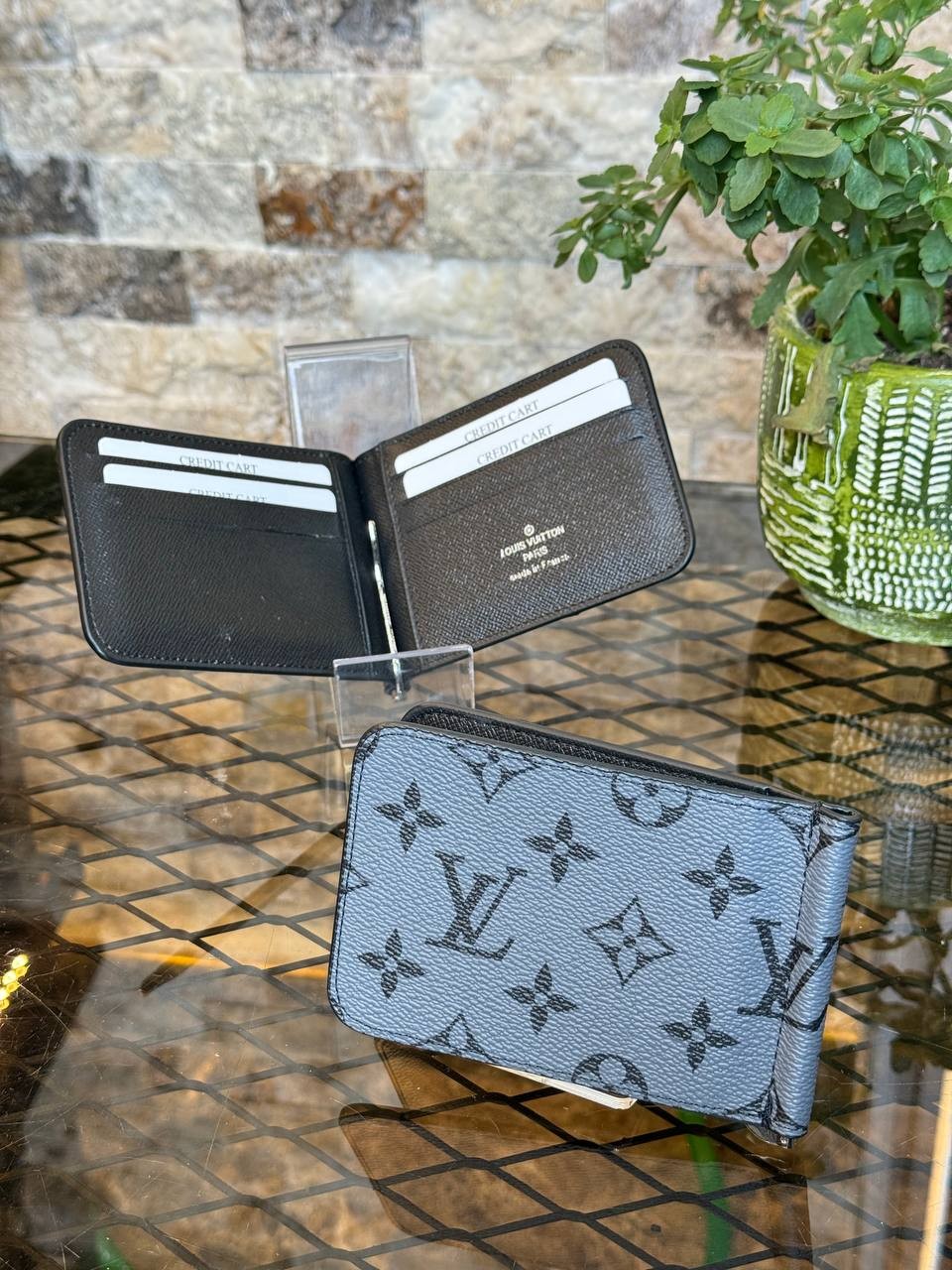 L Luxury Wallet