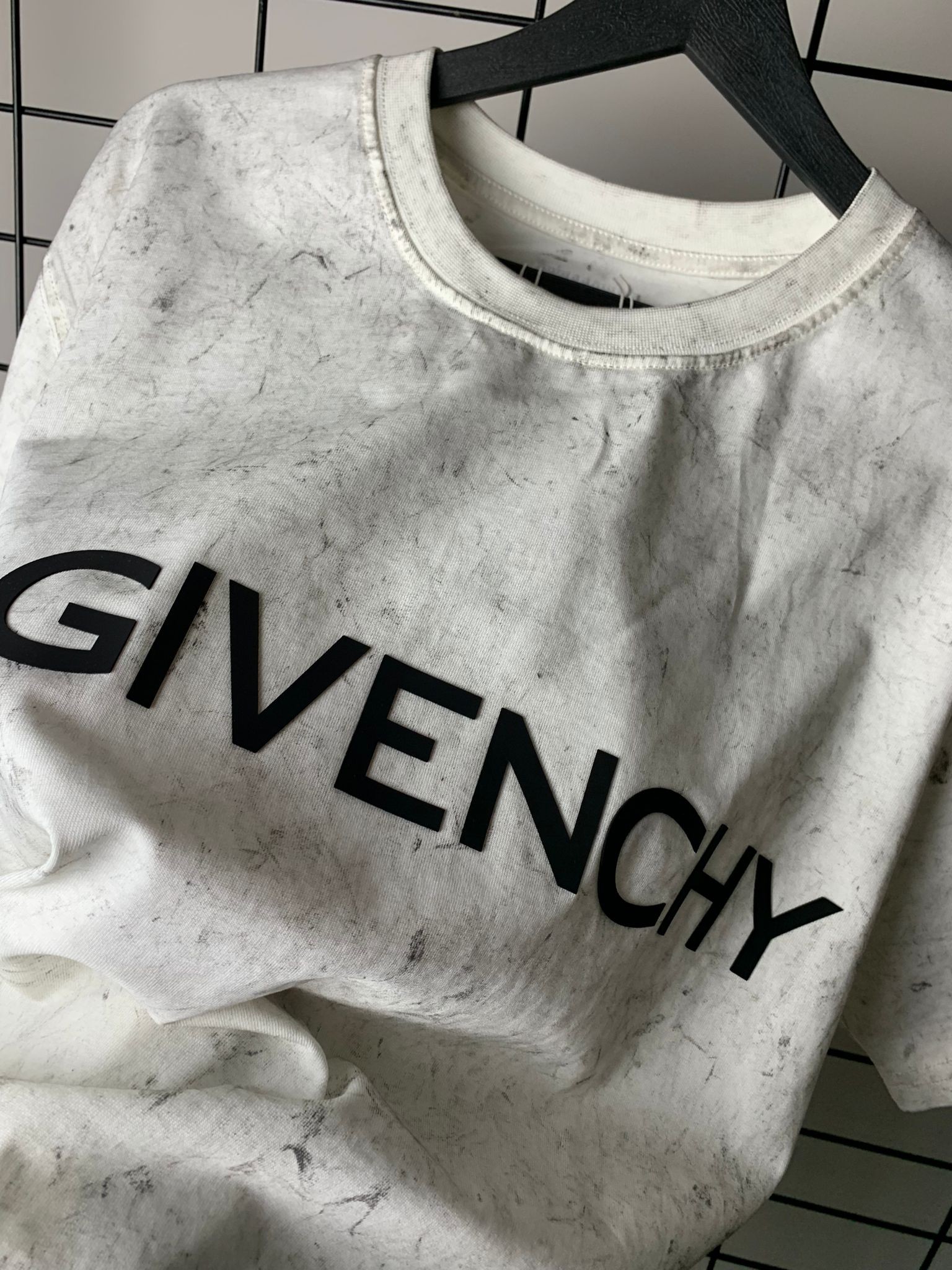 GY New Season Luxury T-shirt