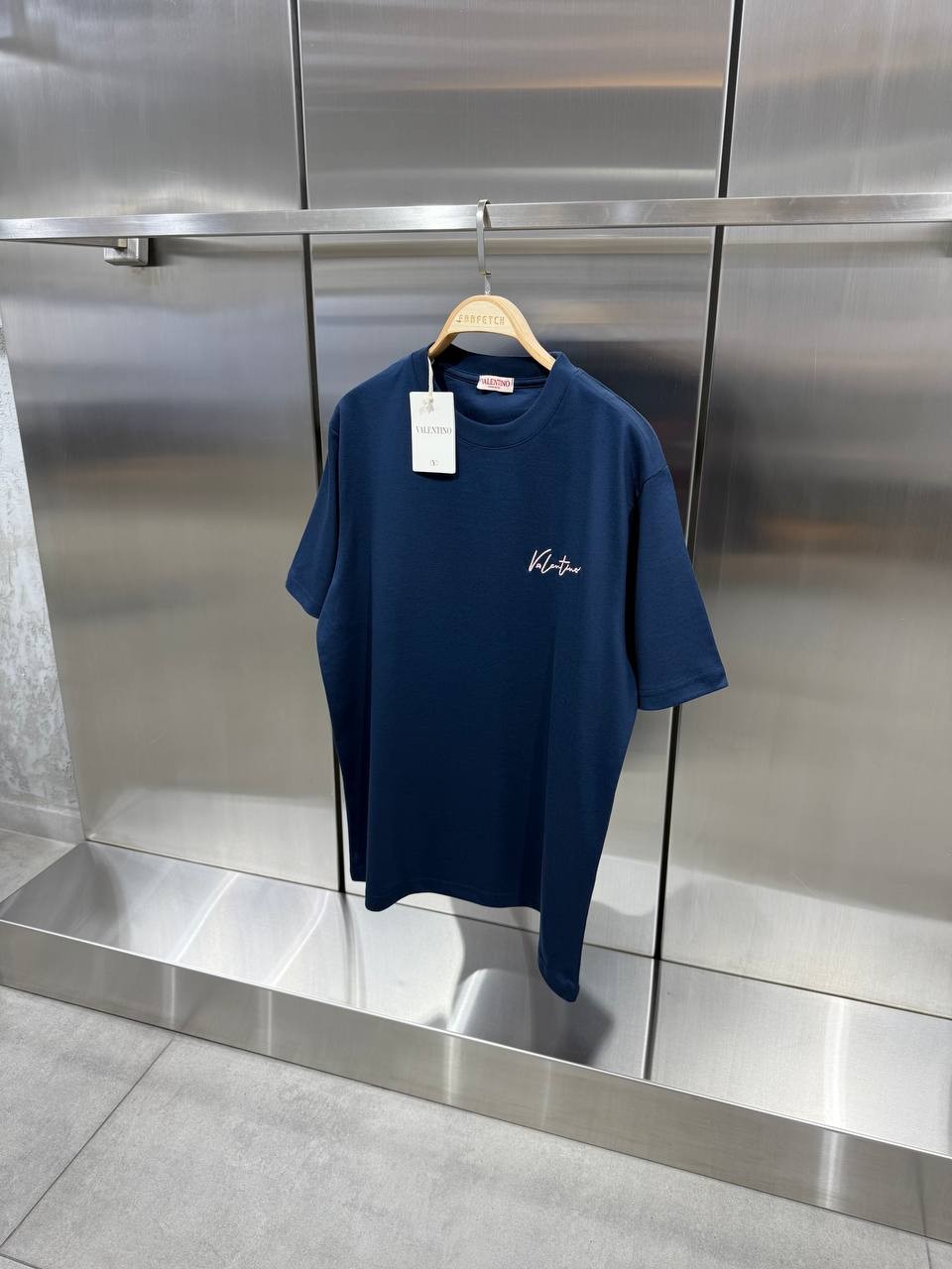 VL New Season Luxury T-shirt