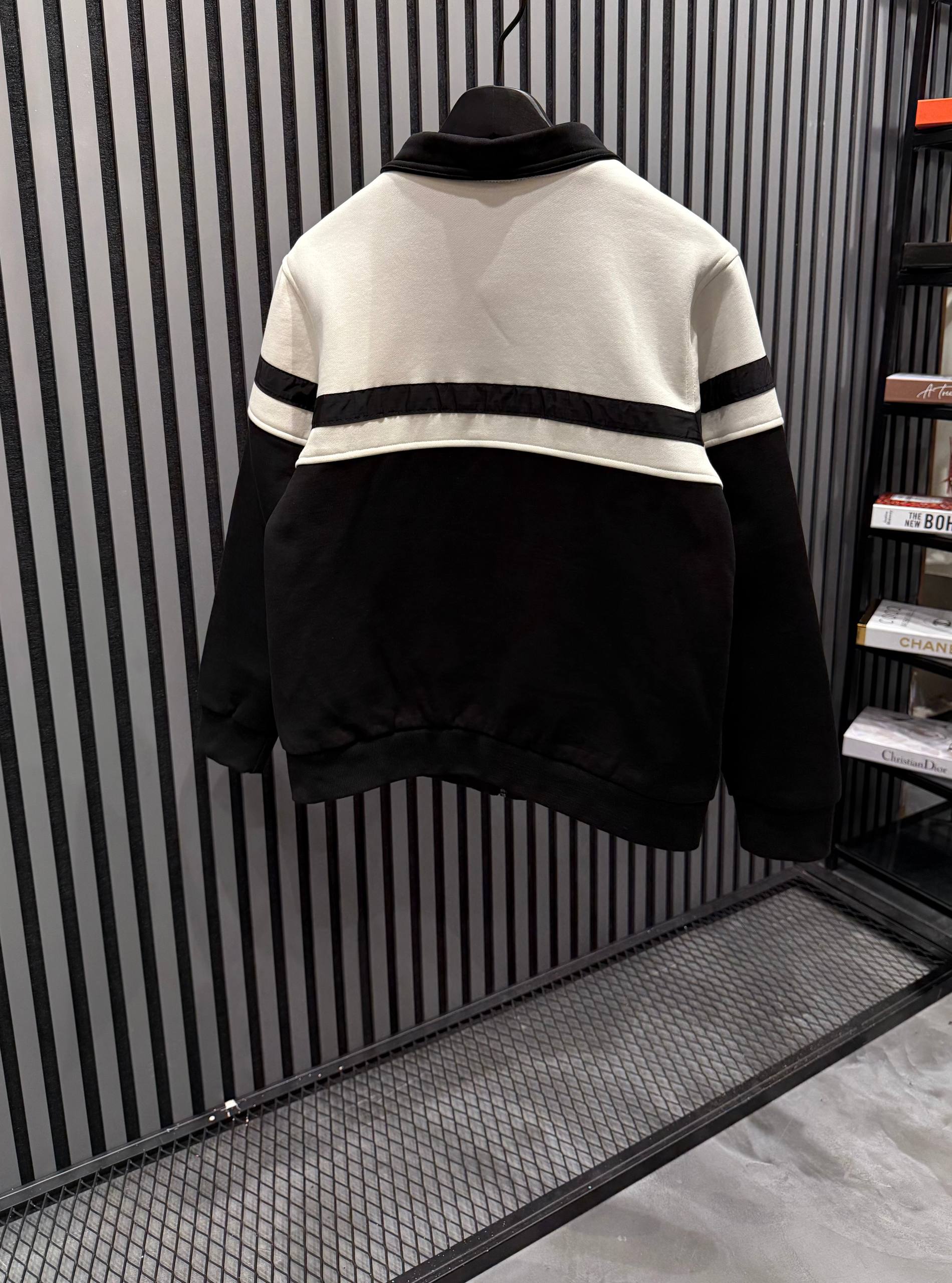 L Luxury Embroidered Bomber Jacket