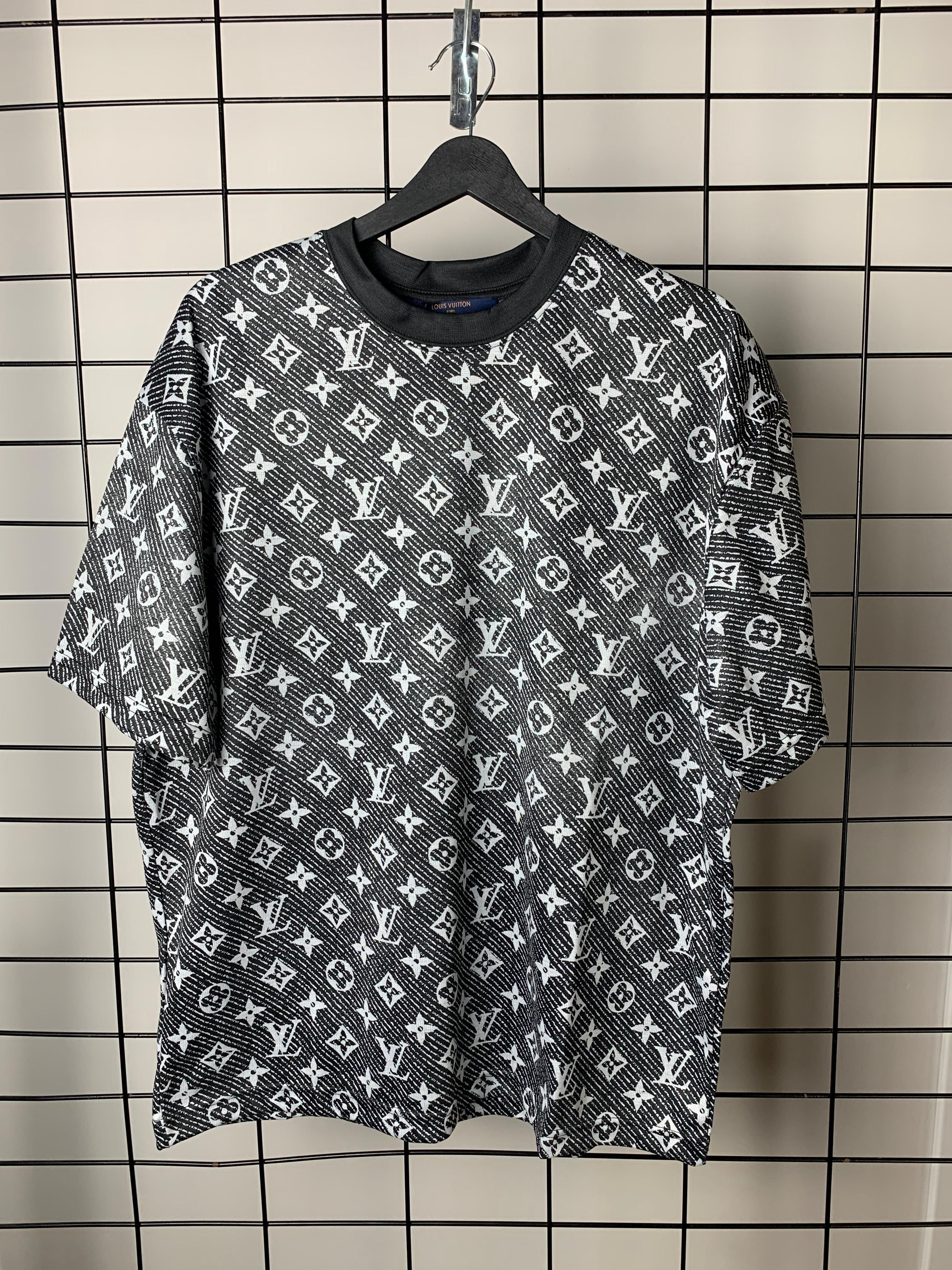 L New Season Luxury T-shirt