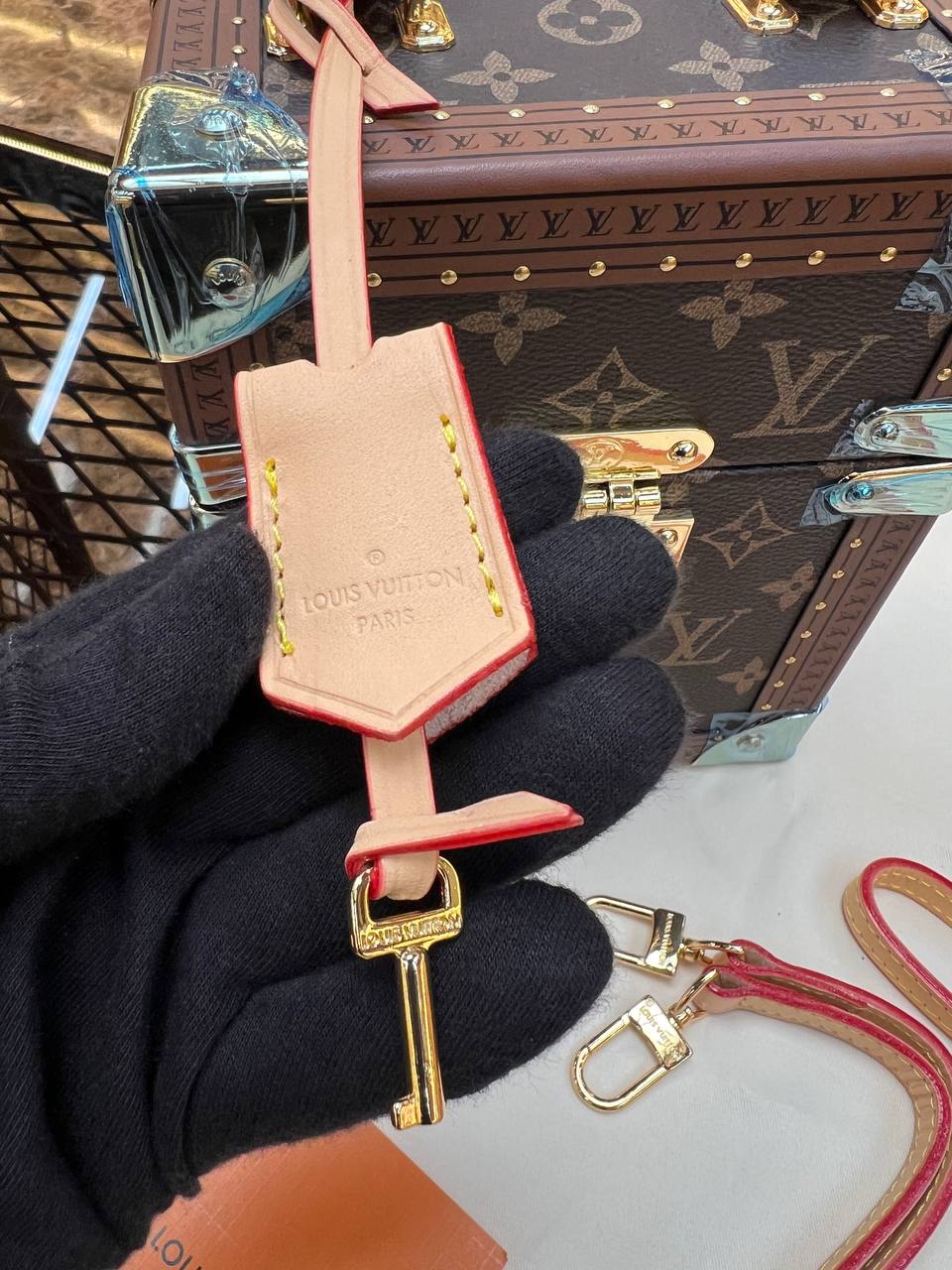 L Premium Box Bag