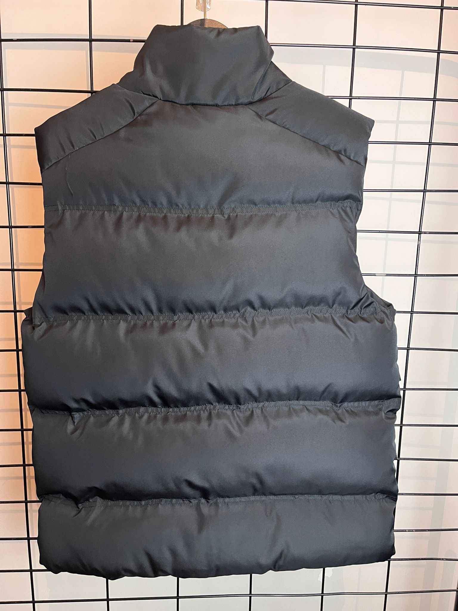 O-W New Season Luxury Vest