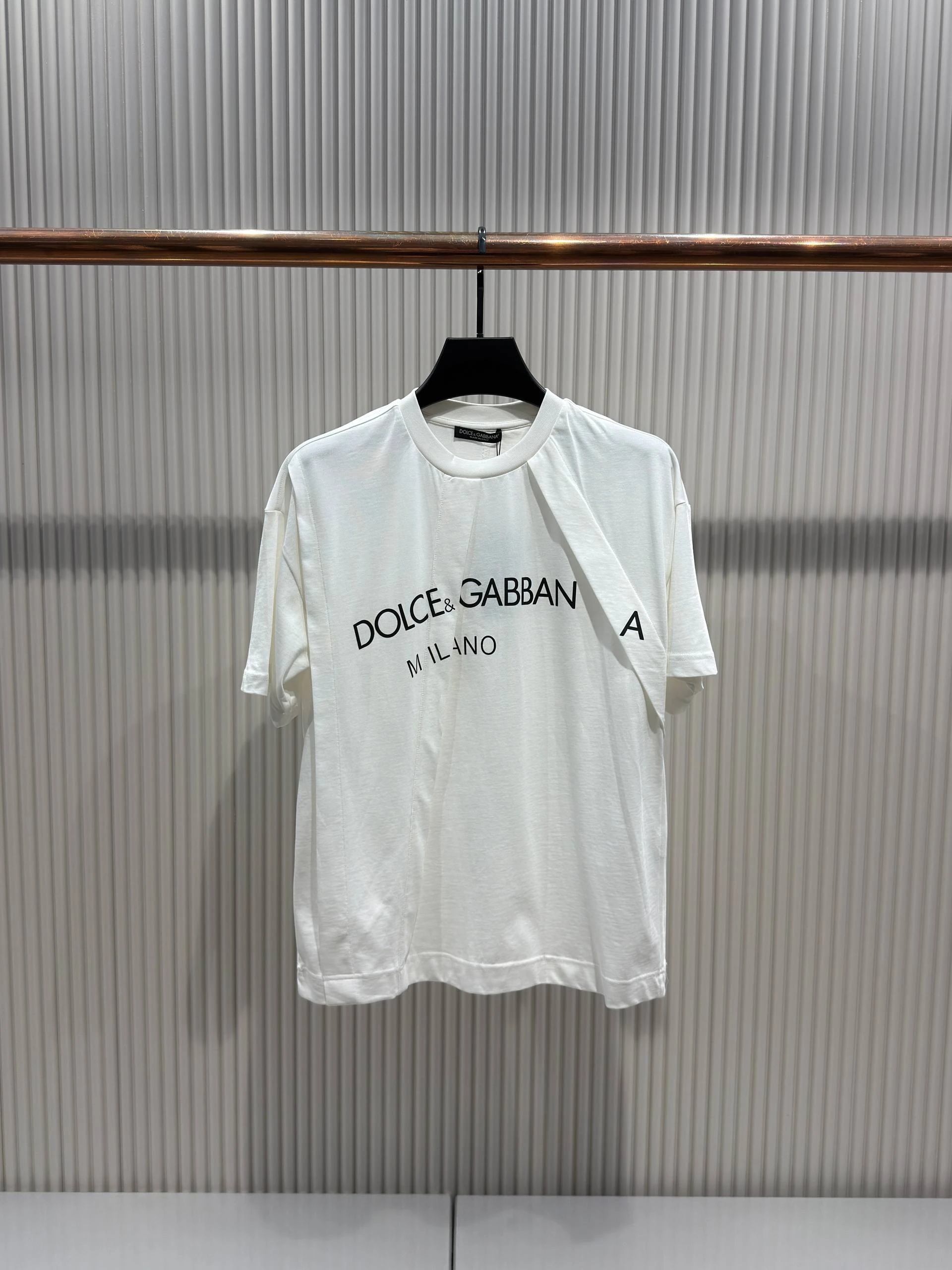 Dg Luxury Pleat Detailed T-shirt - White