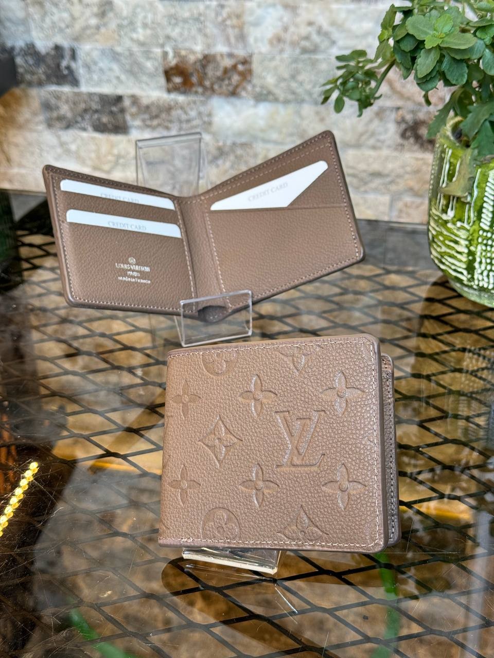 L Luxury Wallet