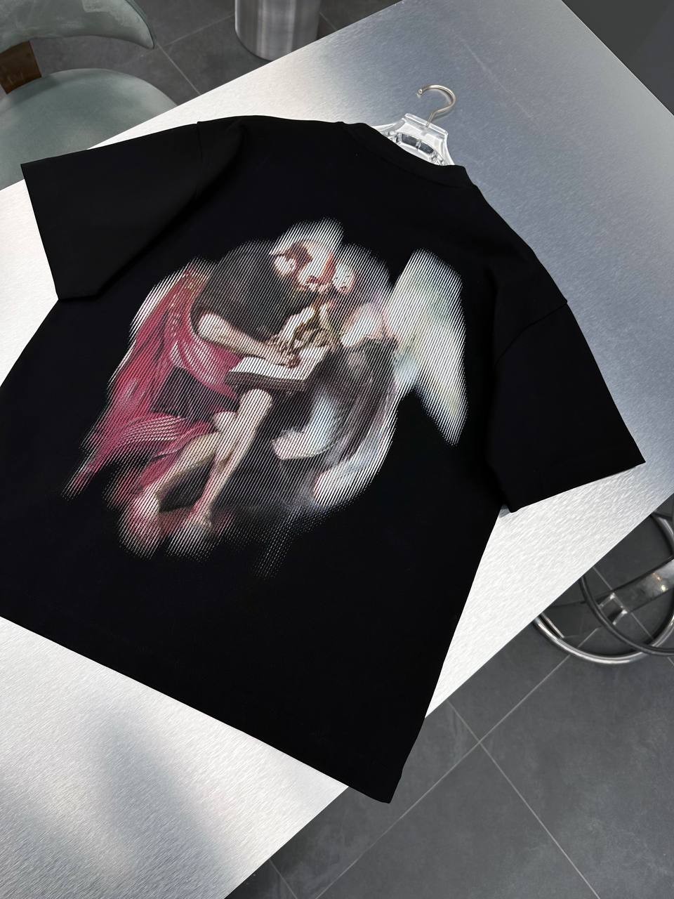 O-W Luxury Special Line Print Black & White T-Shirt