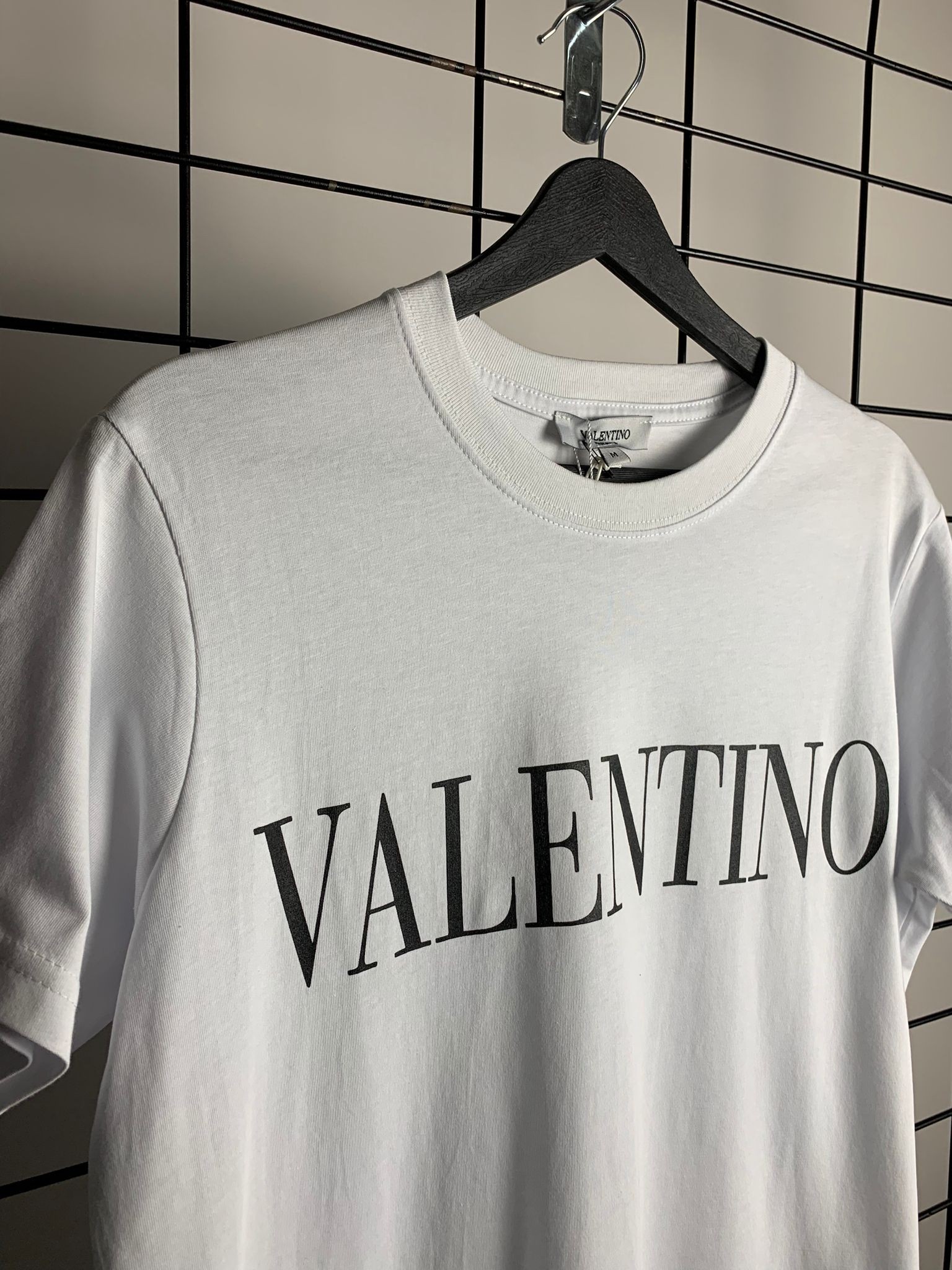 VL New Season Luxury T-shirt