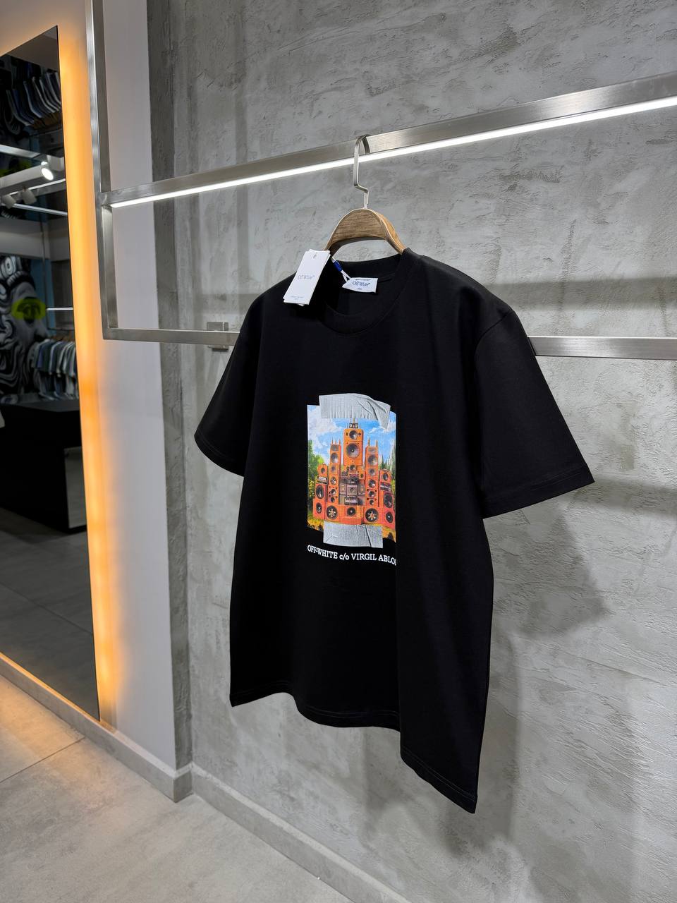 O-W Luxury Custom Design T-shirt - Black