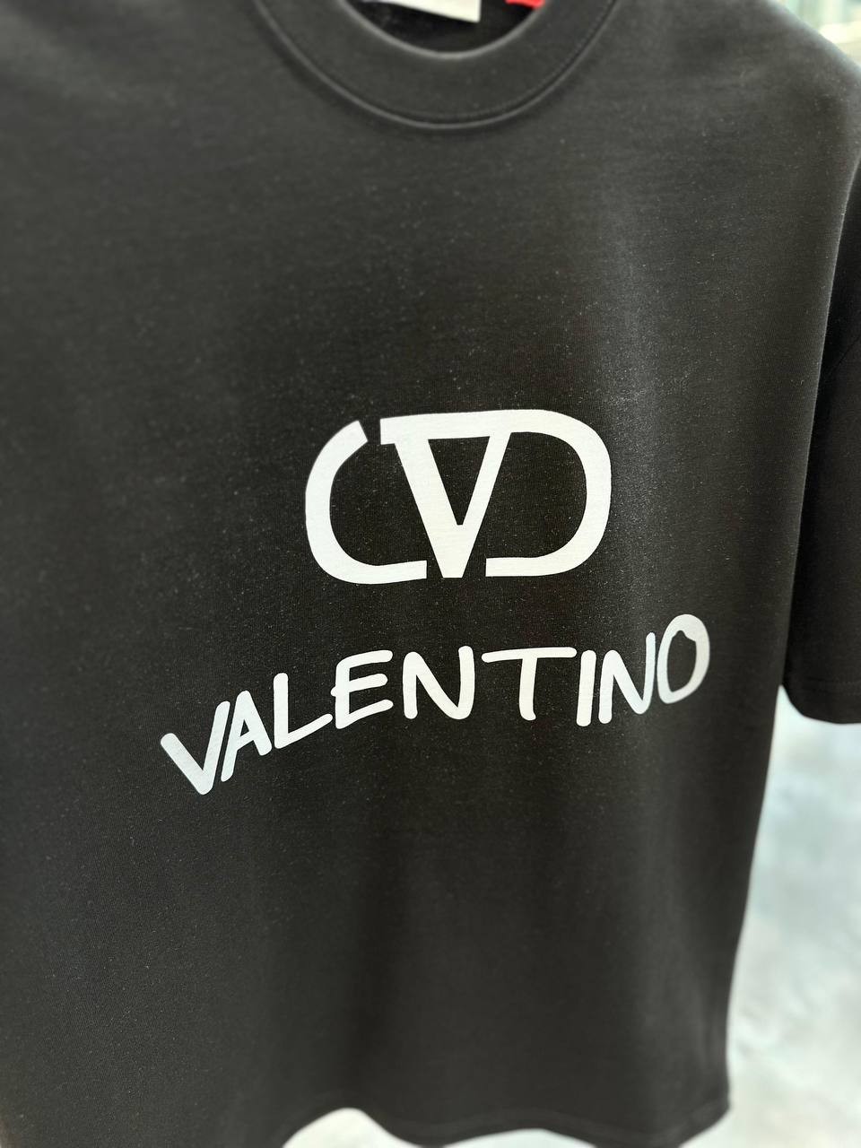 VL Luxury Logo and Text Printed Black & White T-shirt