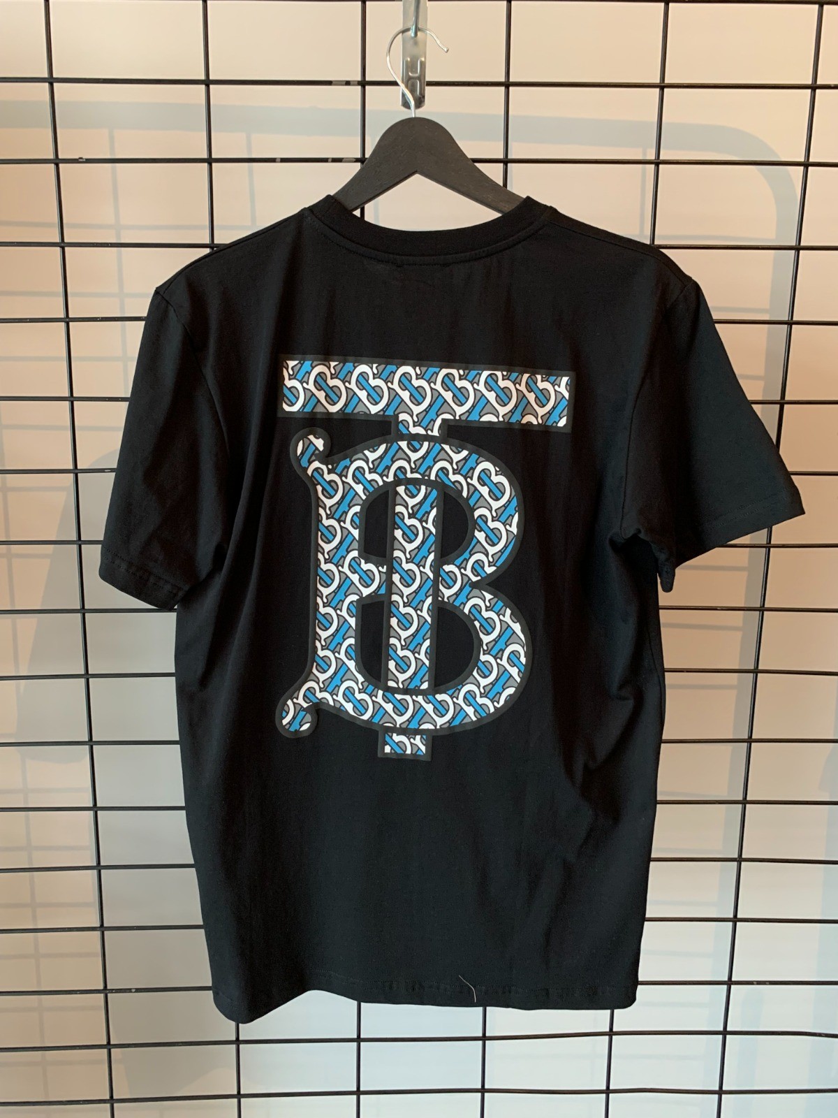 BR New Season Luxury T-shirt