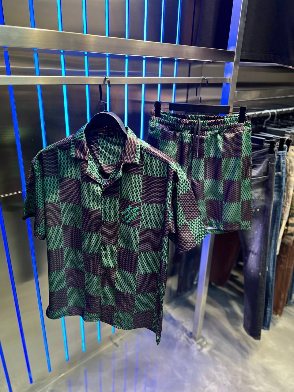 L New Season Luxury Green T-Shirt/Shorts Set