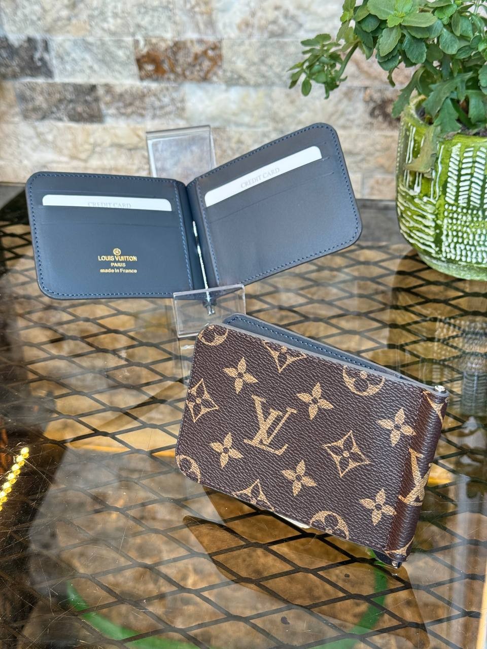 L Luxury Wallet