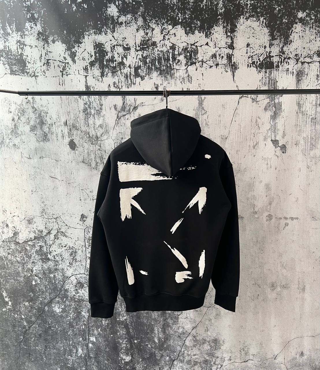 O-W Luxury Printed Black/White Hoodie