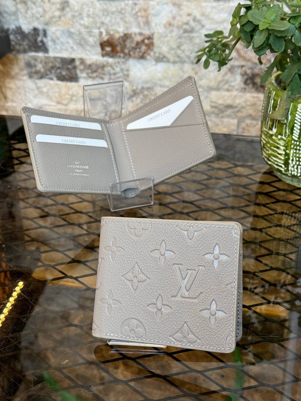 L Luxury Wallet