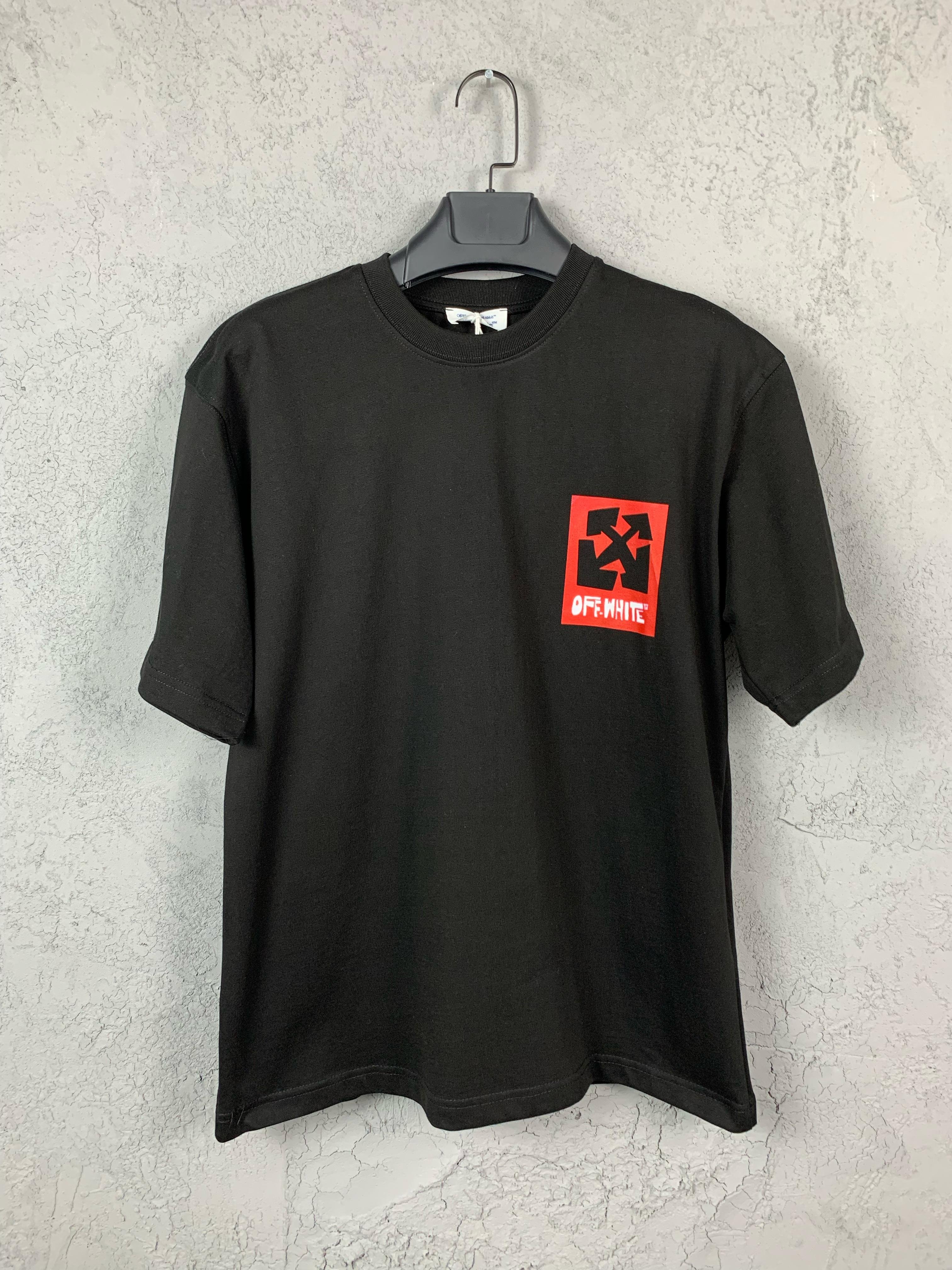 O-W New Season Luxury Arrow Design Black & White T-Shirt