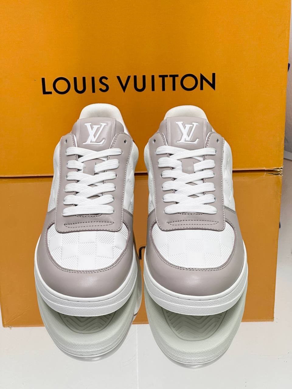 L New Season Luxury Shoes