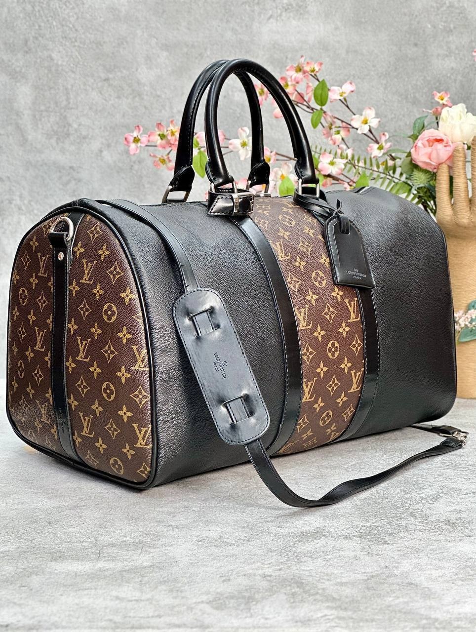 L Luxury New Season Suitcase