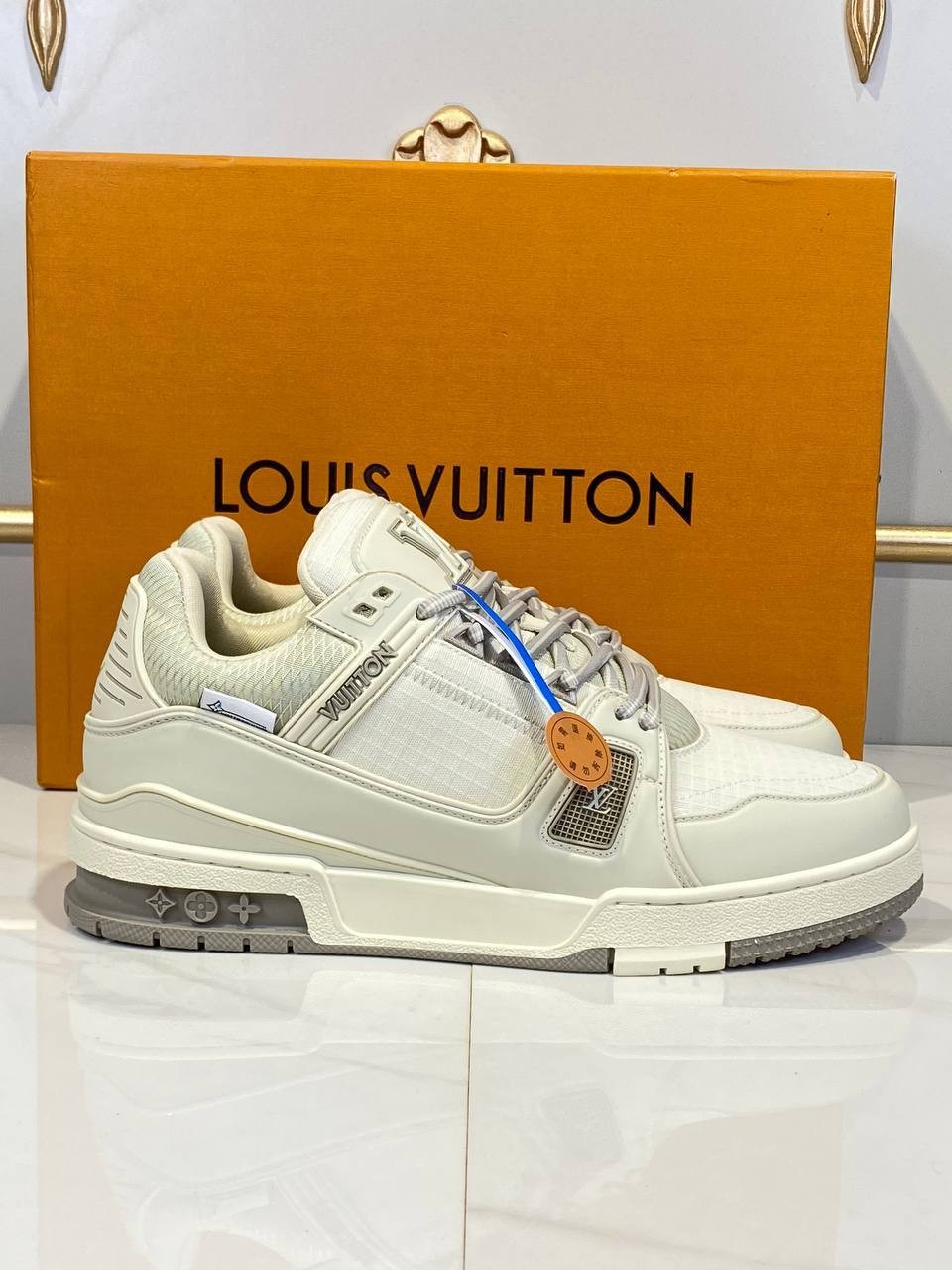 L Luxury Sneakers