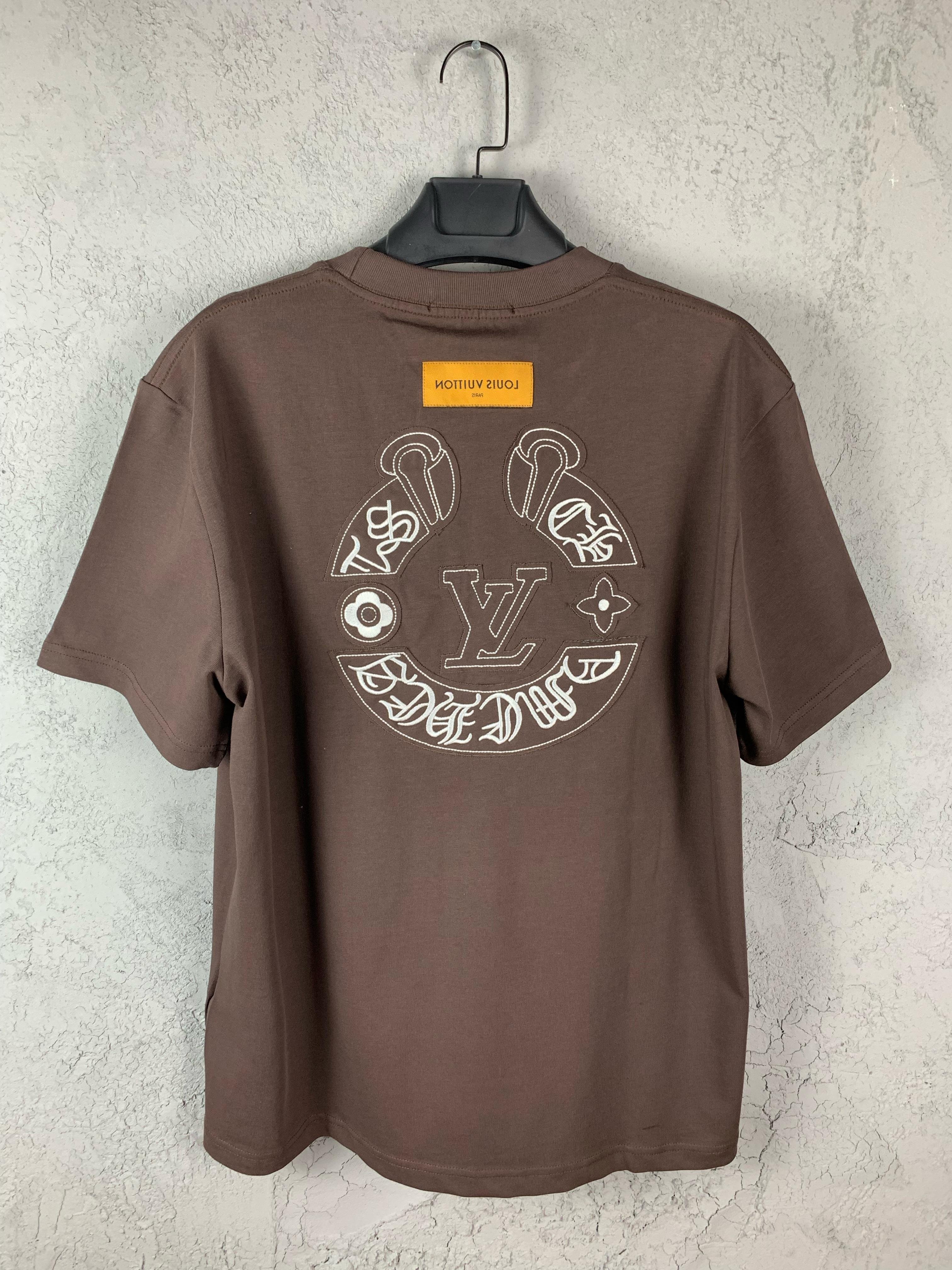 L & CH Luxury Logo Print Black & White & Beige & Brown T-shirt